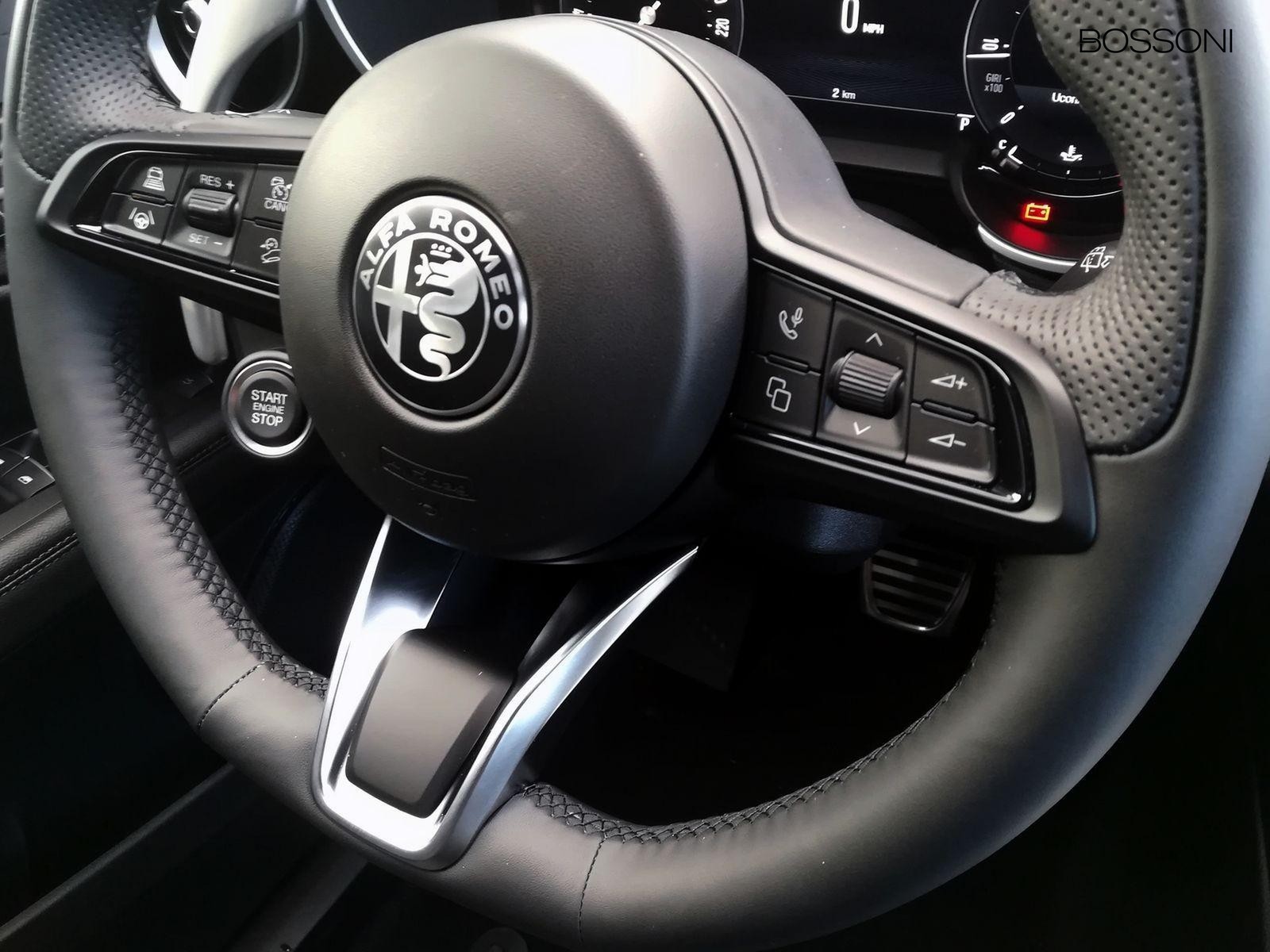 20 - Alfa Romeo Stelvio 2.2 turbo 210cv veloce q4 at8