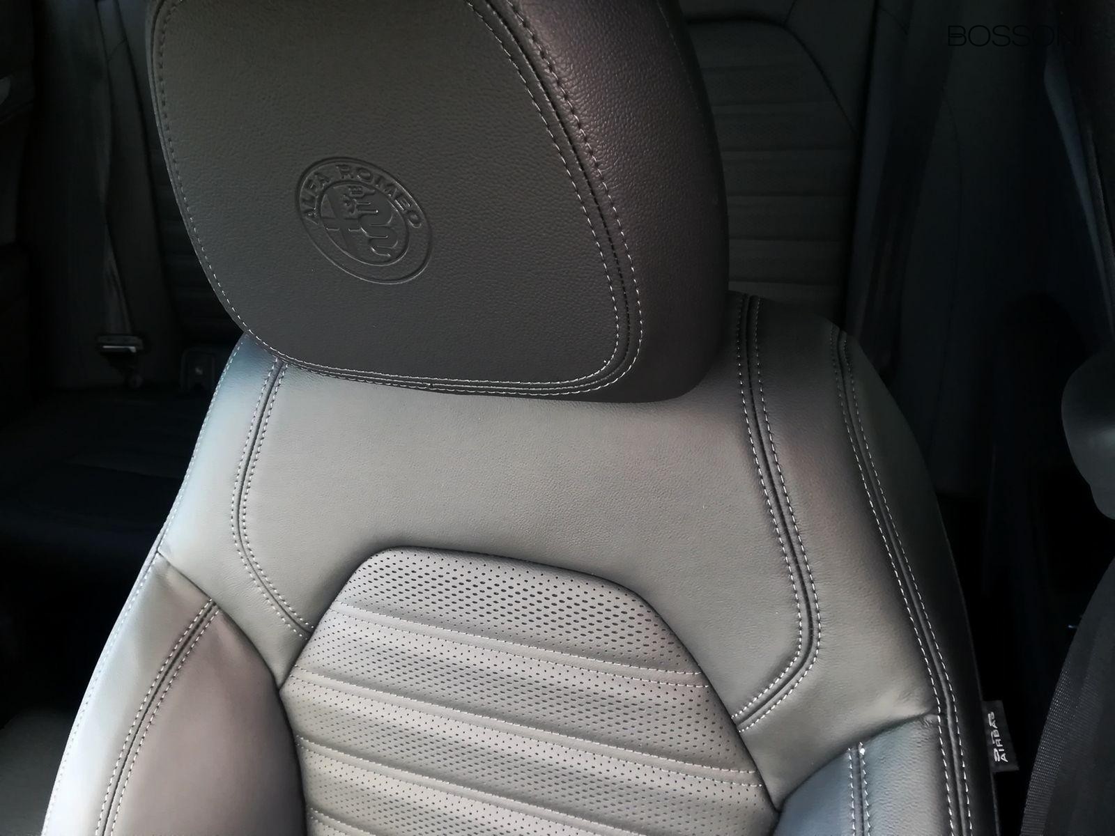 23 - Alfa Romeo Stelvio 2.2 turbo 210cv veloce q4 at8