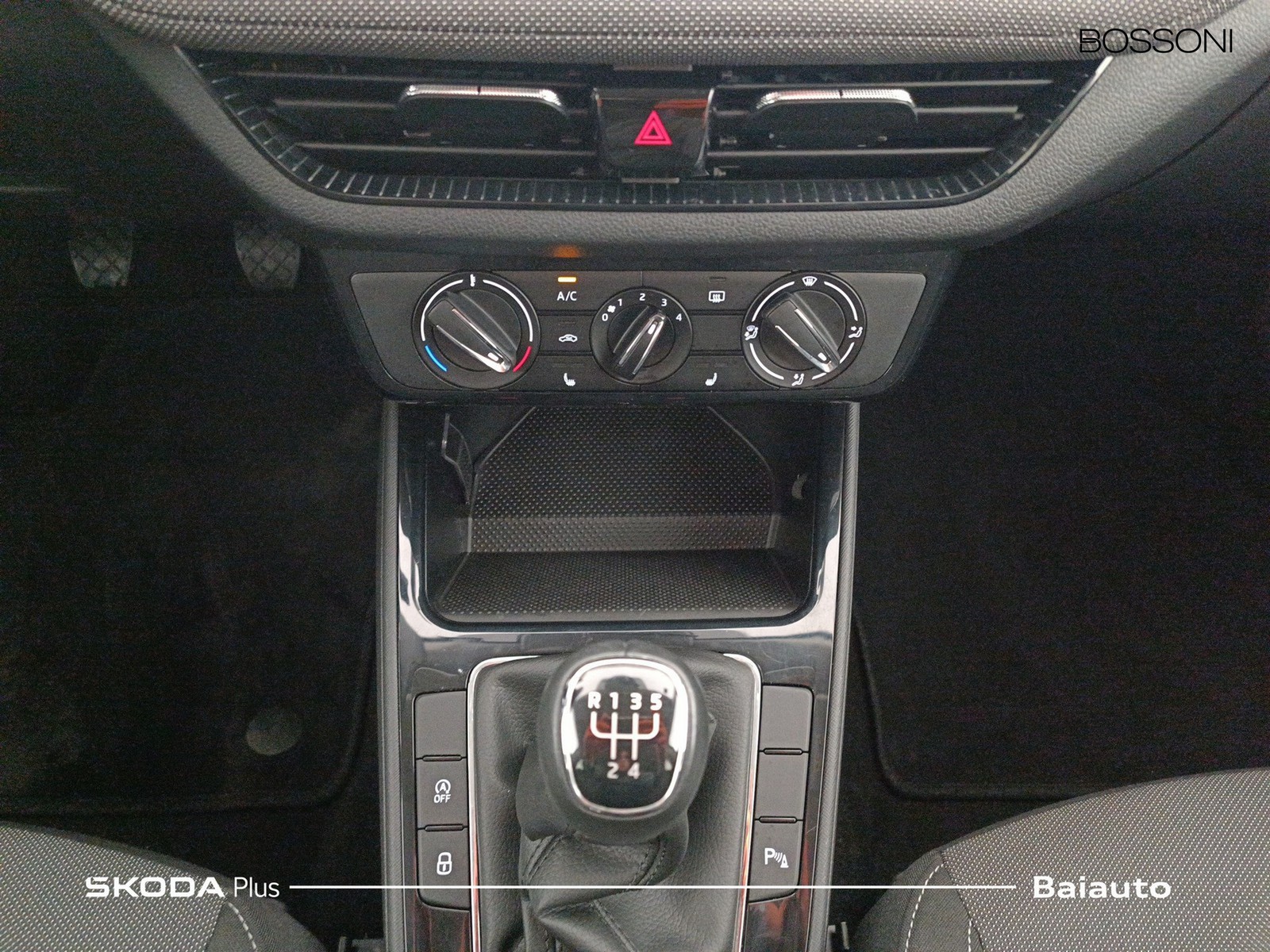 11 - Skoda Fabia 1.0 tsi 95cv 130 edition