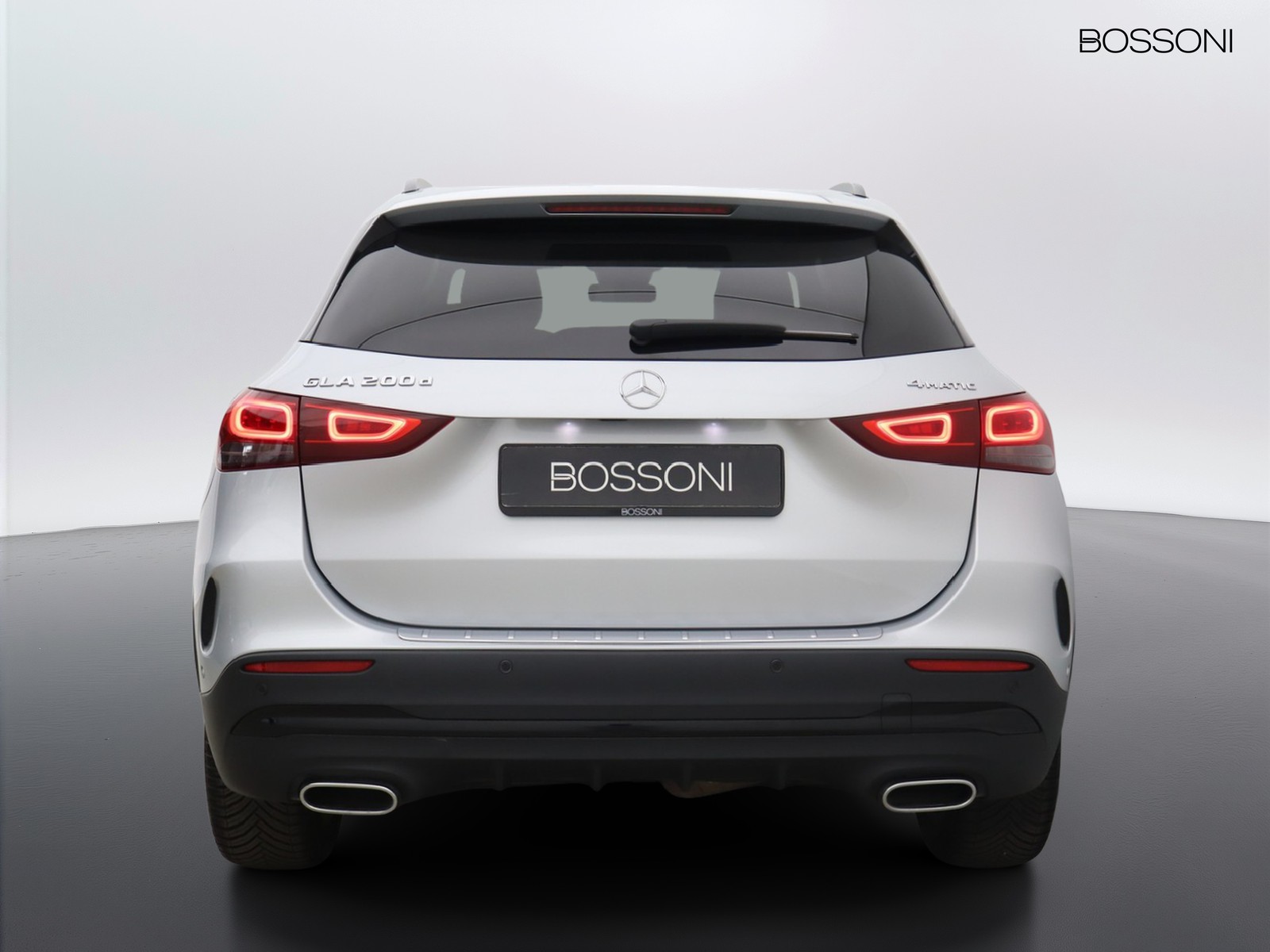 6 - Mercedes GLA 200 d premium 4matic 8g-dct