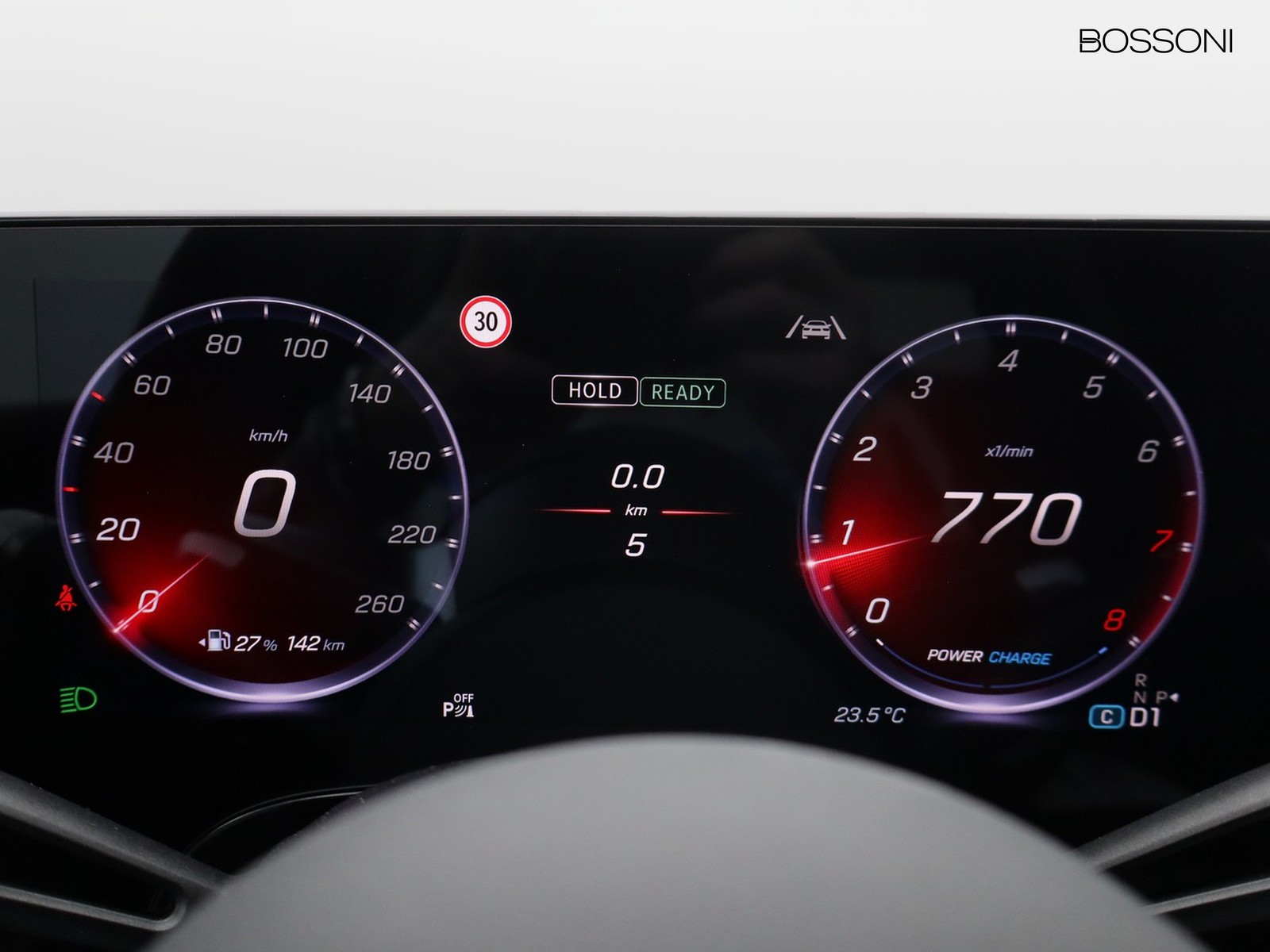 9 - Mercedes CLA 200 advanced plus auto
