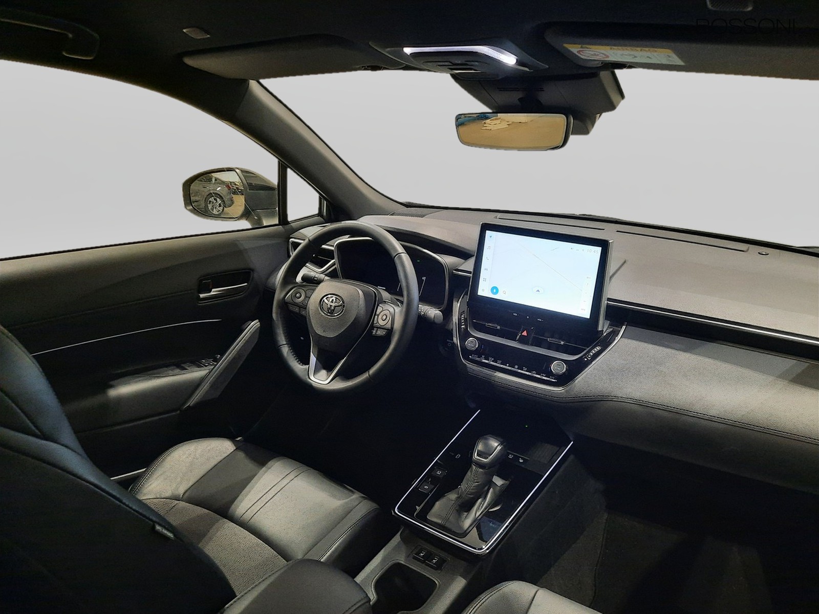 5 - Toyota Corolla Cross 1.8 hybrid 200 premium awd-i e-cvt