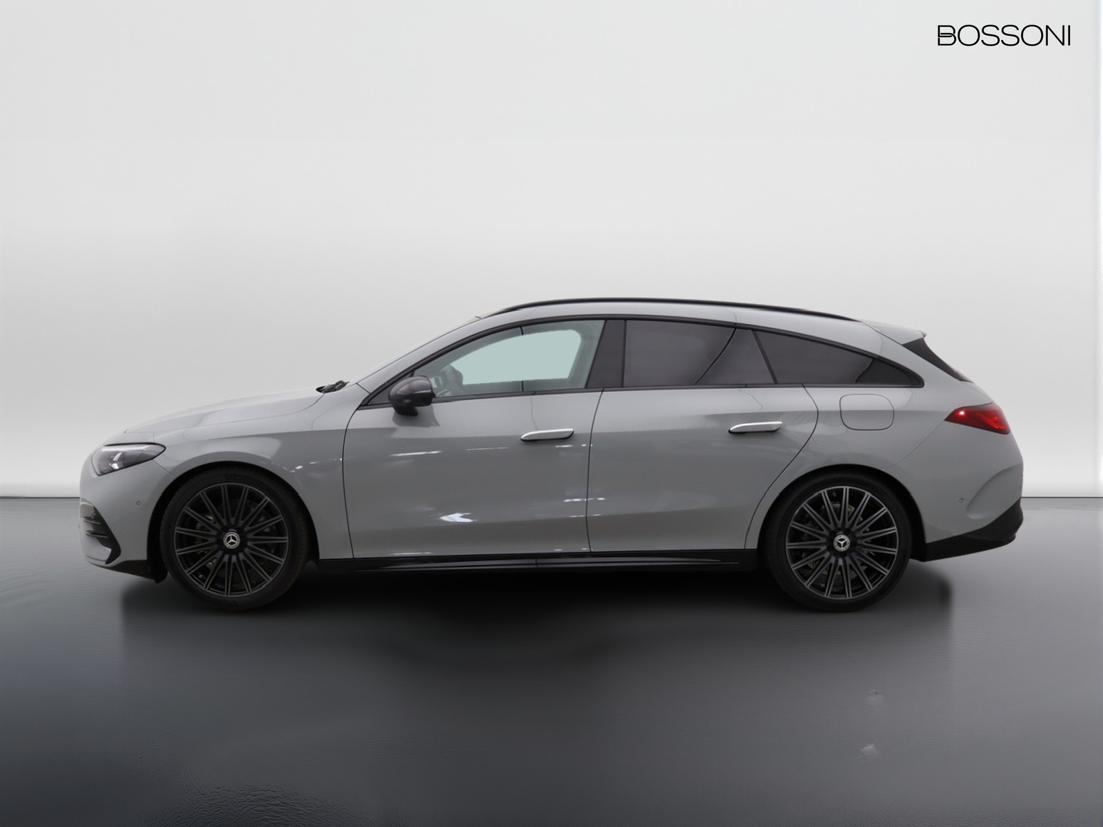 3 - Mercedes CLA shooting brake 220 premium 4matic auto