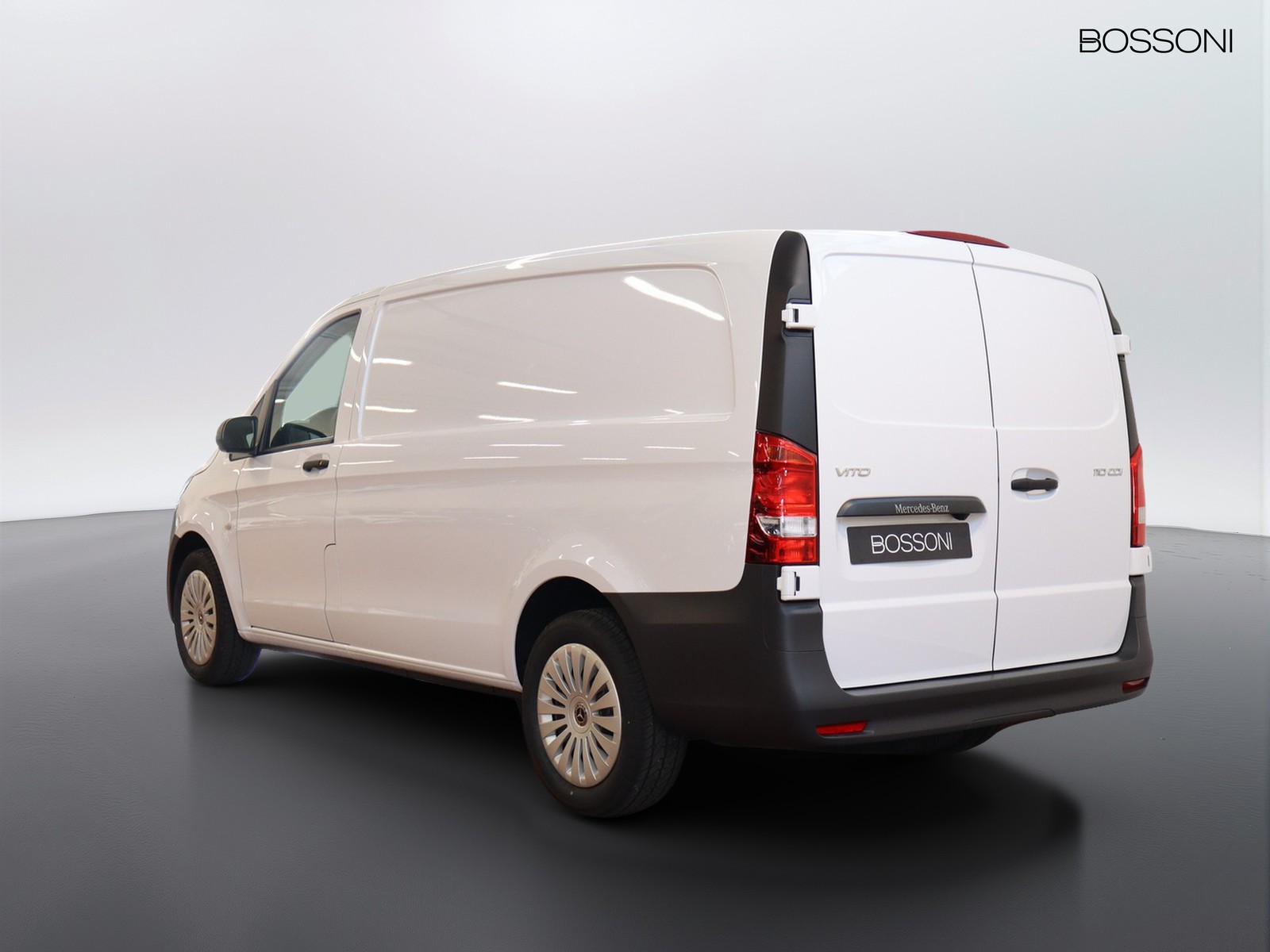 5 - Mercedes Vans Vito furgone 110 cdi long pro
