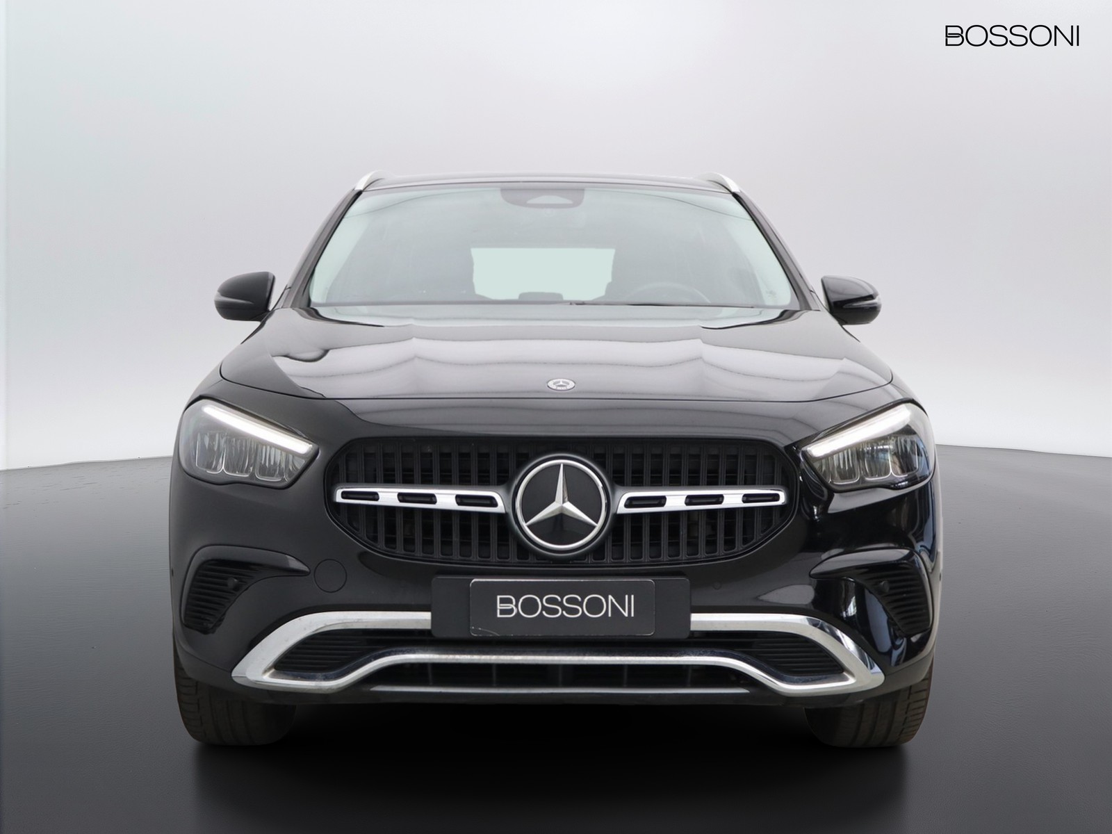 2 - Mercedes GLA 200 d progressive advanced plus 8g-dct