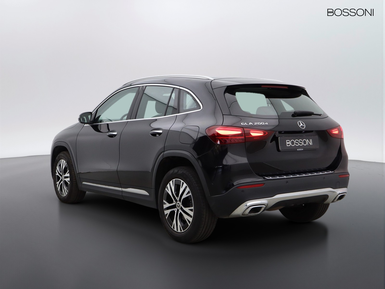 5 - Mercedes GLA 200 d progressive advanced plus 8g-dct