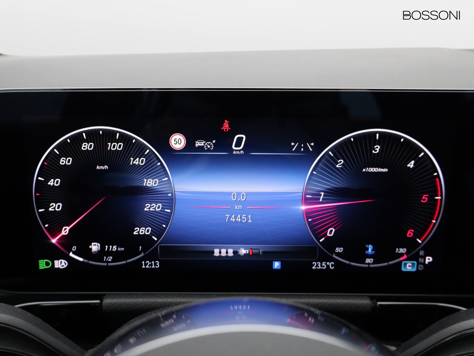 9 - Mercedes GLA 200 d progressive advanced plus 8g-dct