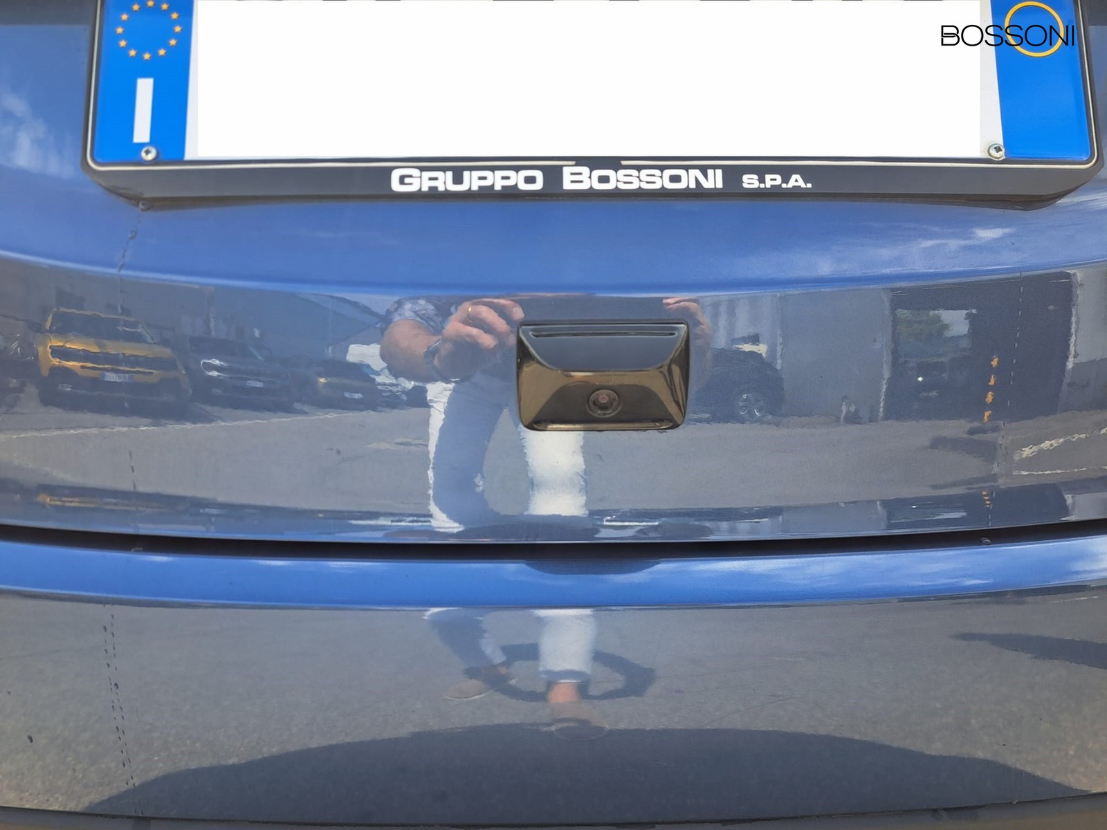 14 - Lancia Ypsilon 1.0 firefly hybrid 70cv gold s&s