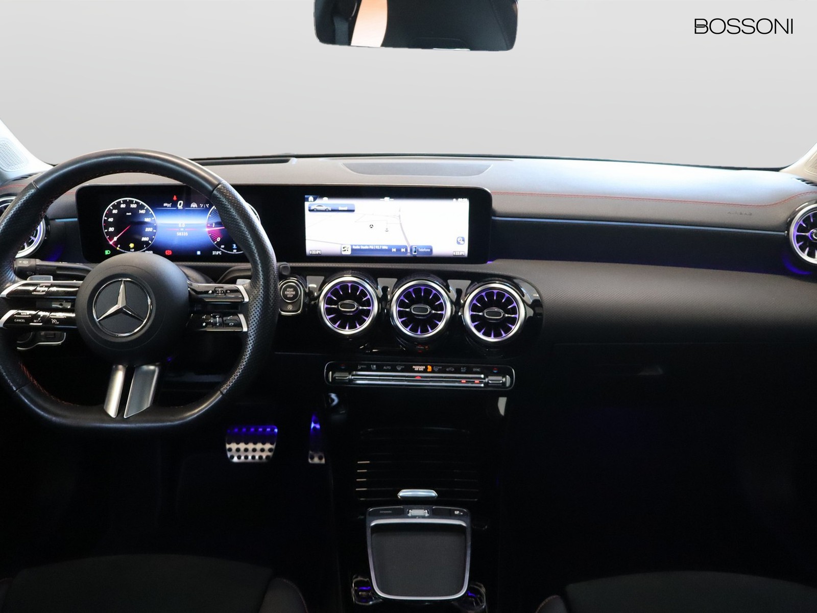 14 - Mercedes CLA coupe 200 d amg line premium plus 8g-dct