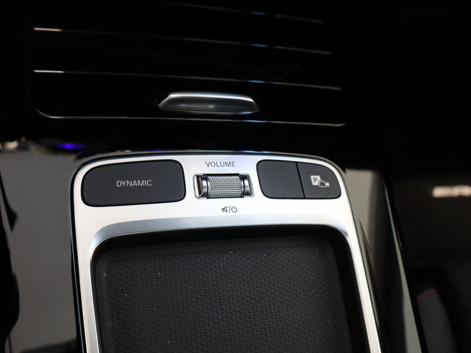 15 - Mercedes CLA coupe 200 d amg line premium plus 8g-dct