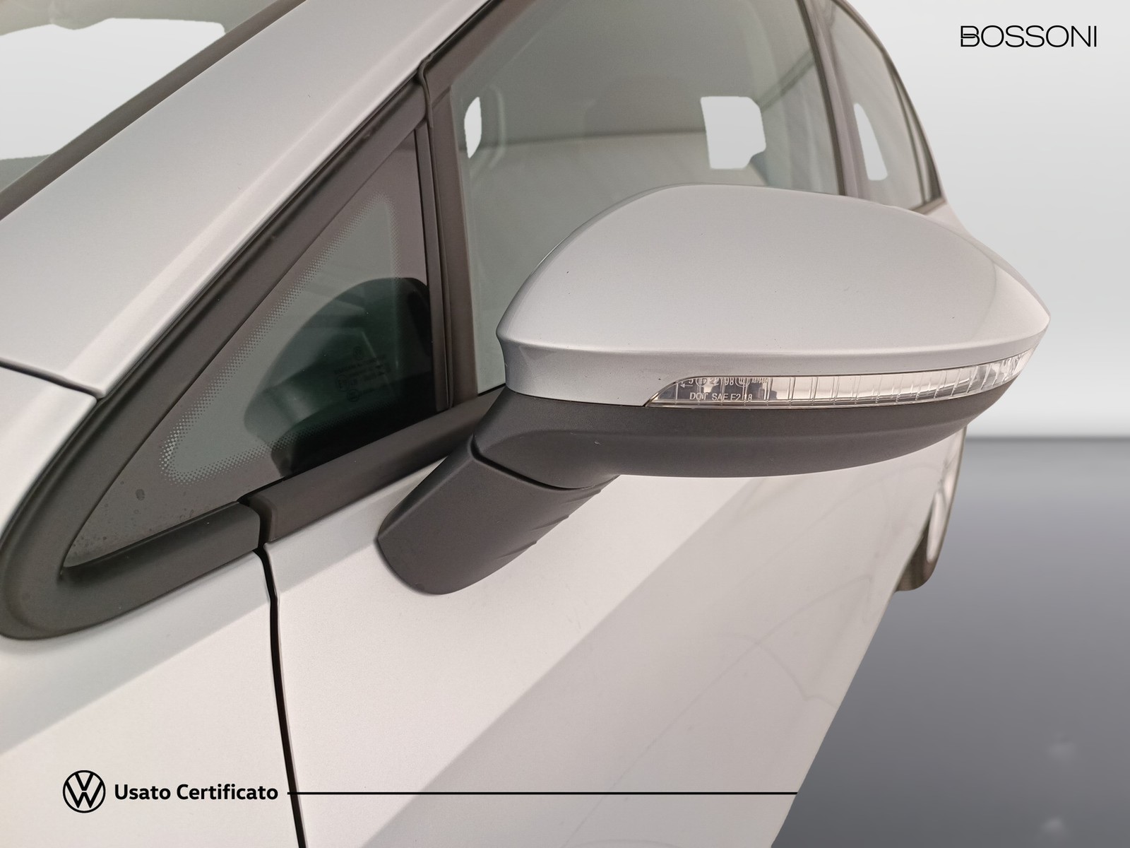 23 - Volkswagen Golf 1.5 tgi 130cv life dsg