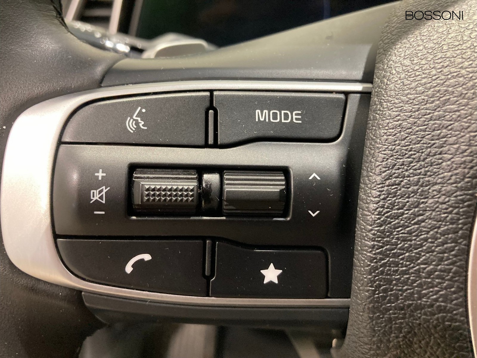 9 - Kia Sportage 1.6 crdi mhev style dct