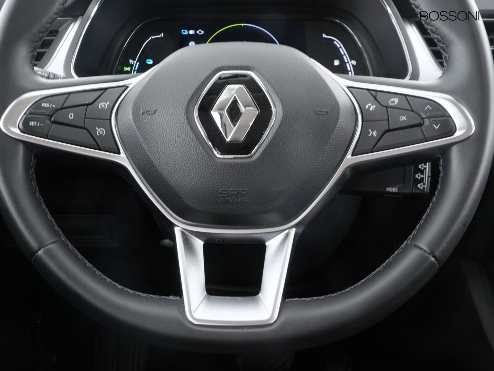 15 - Renault Captur 1.6 e-tech hybrid intens auto 145cv