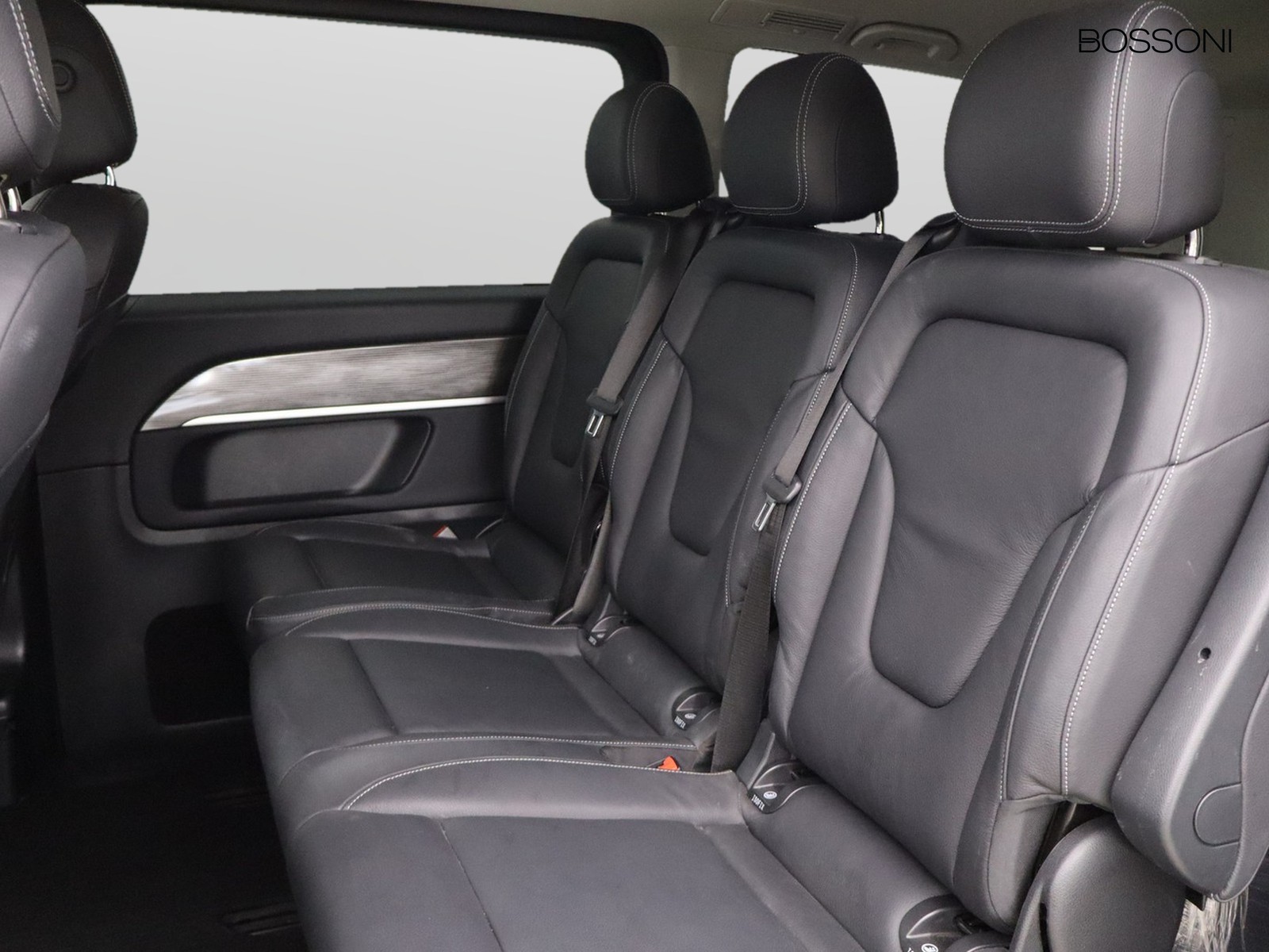8 - Mercedes Vans Classe V long 250 d premium 4matic 9g-tronic plus