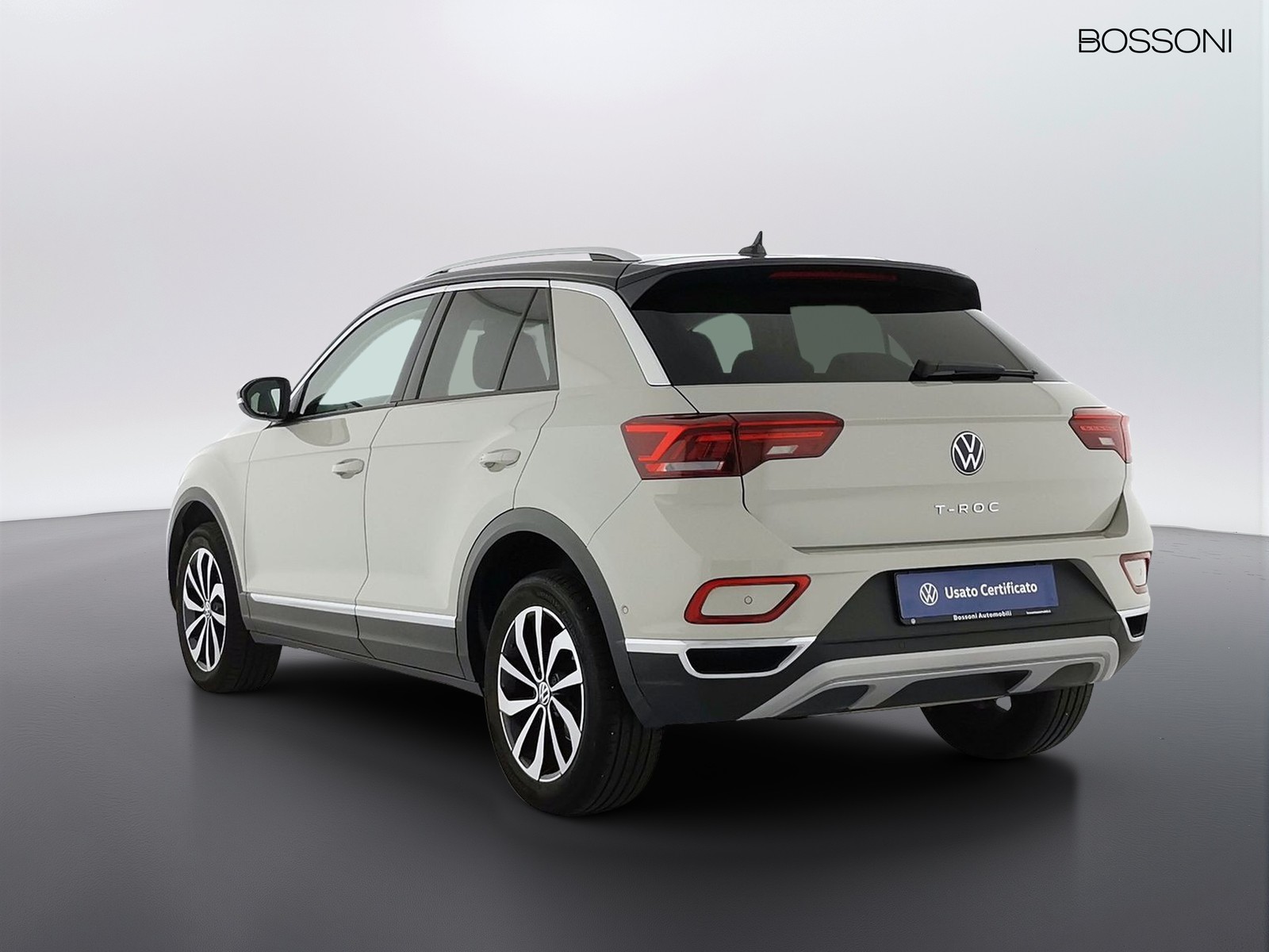 4 - Volkswagen T-Roc 1.5 tsi act style dsg