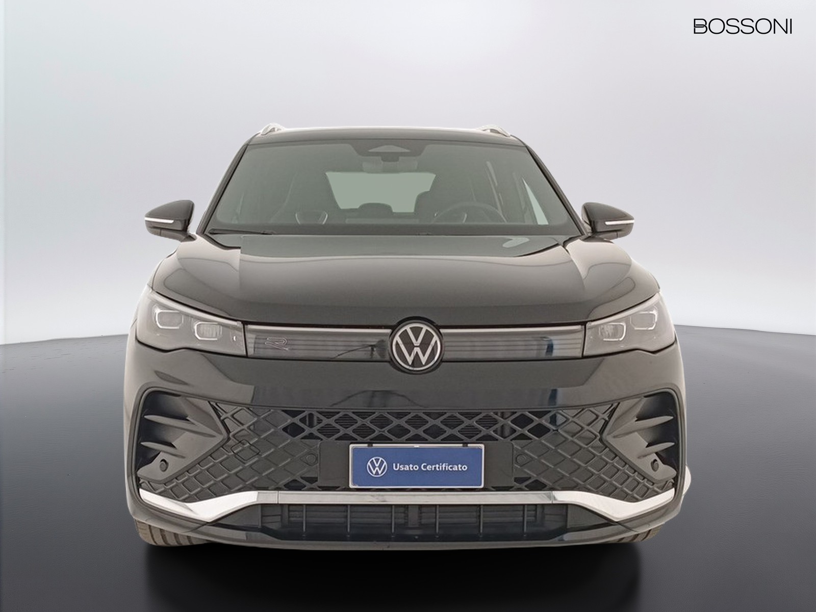 2 - Volkswagen Tiguan 1.5 etsi act 150cv r-line dsg
