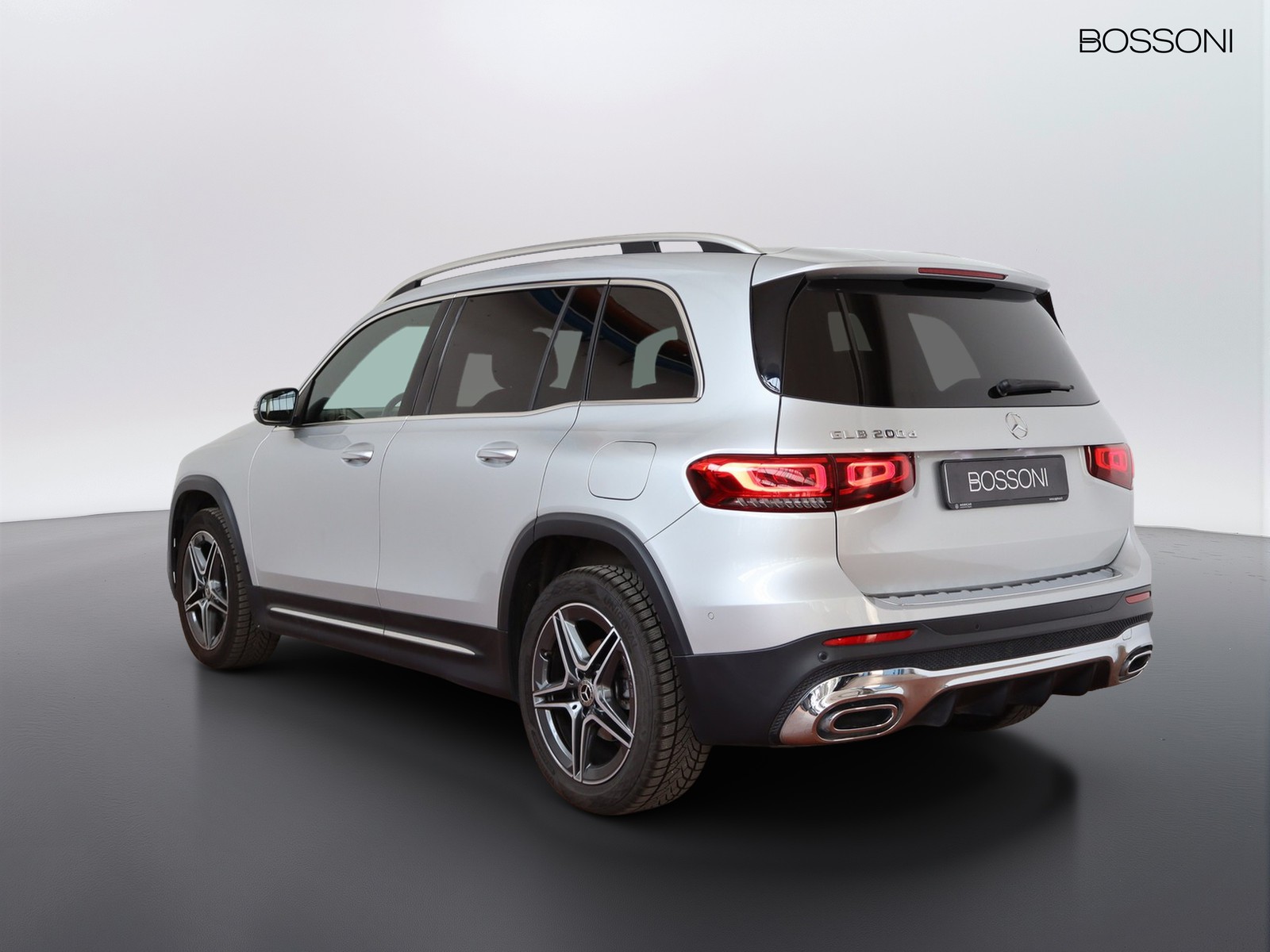 5 - Mercedes GLB 200 d premium 8g-dct