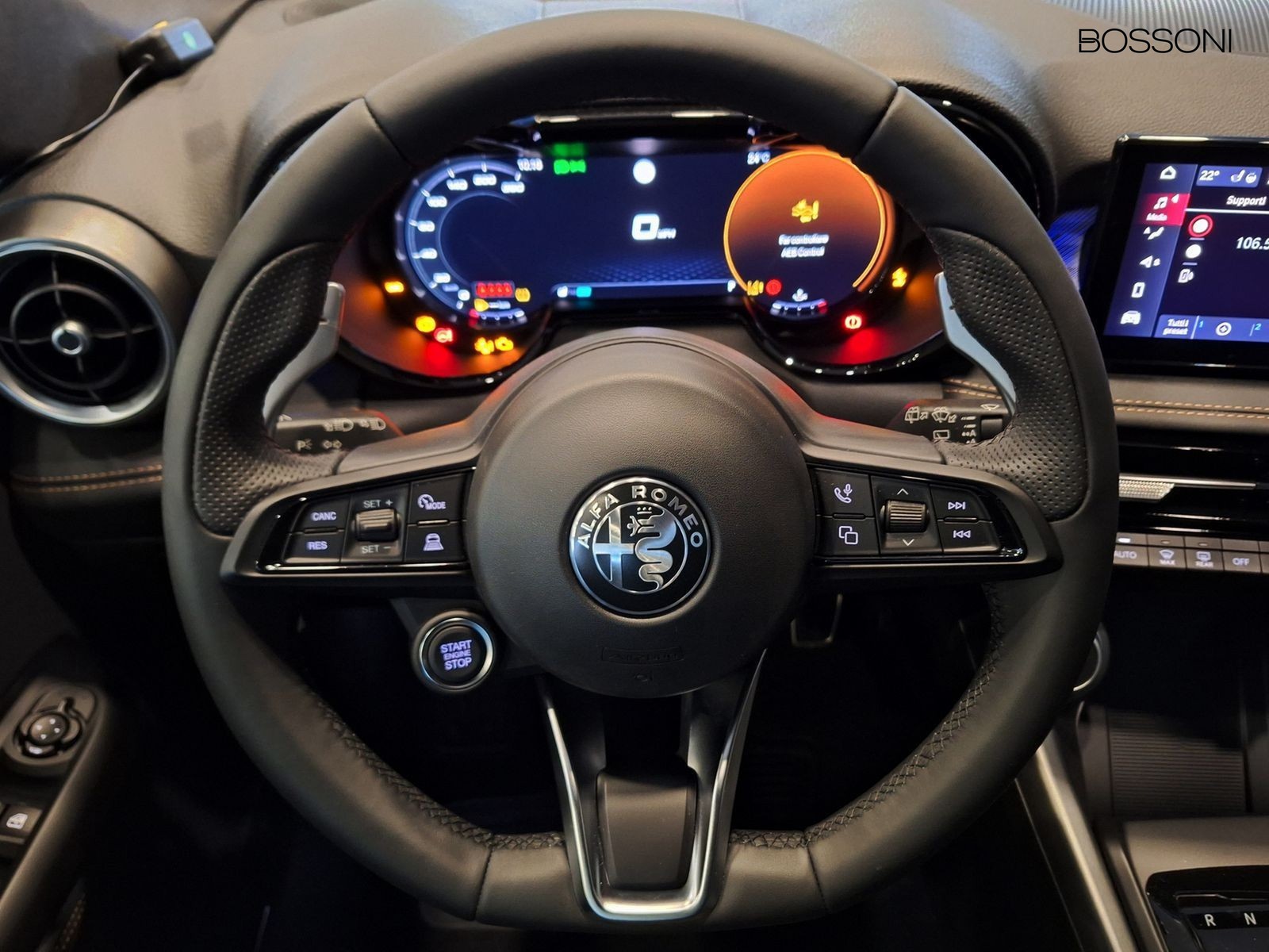 9 - Alfa Romeo Tonale 1.5 hybrid 160cv veloce tct7