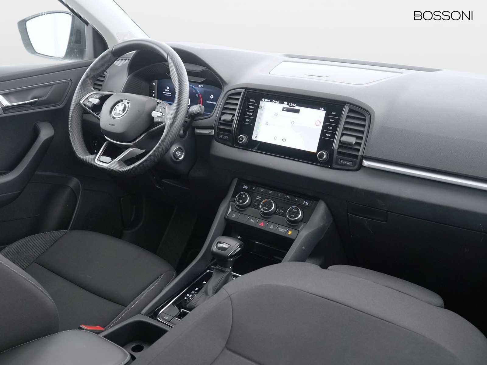 6 - Skoda Karoq 2.0 tdi evo scr 150cv executive dsg