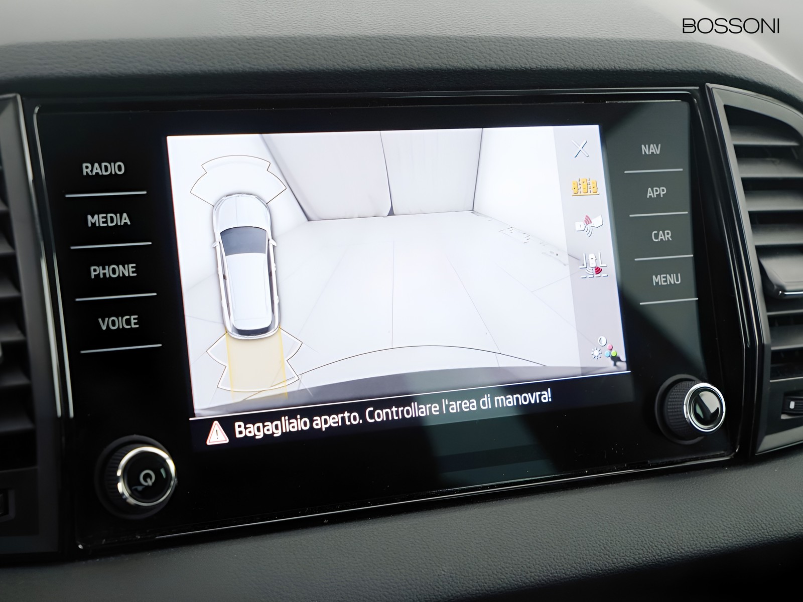 29 - Skoda Karoq 2.0 tdi evo scr 150cv executive dsg