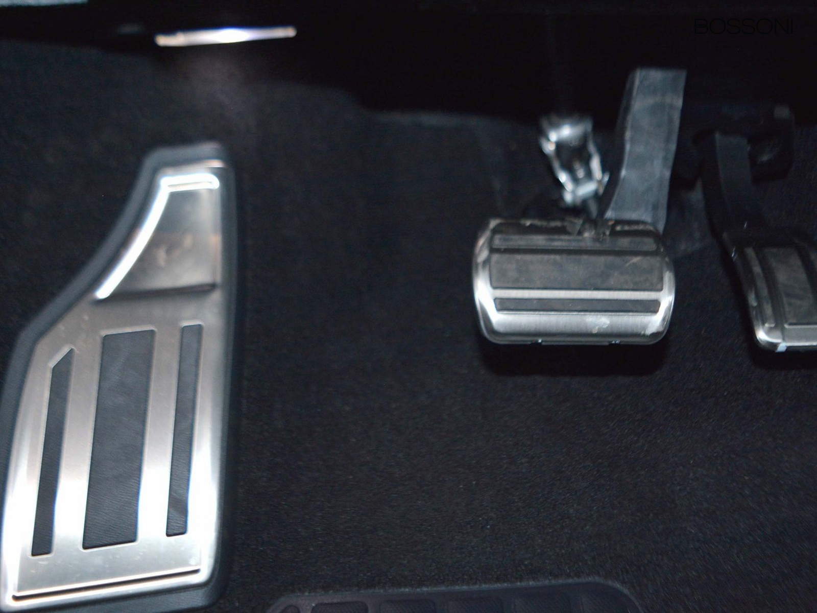 20 - Peugeot 308 1.2 hybrid 145cv gt e-dcs6
