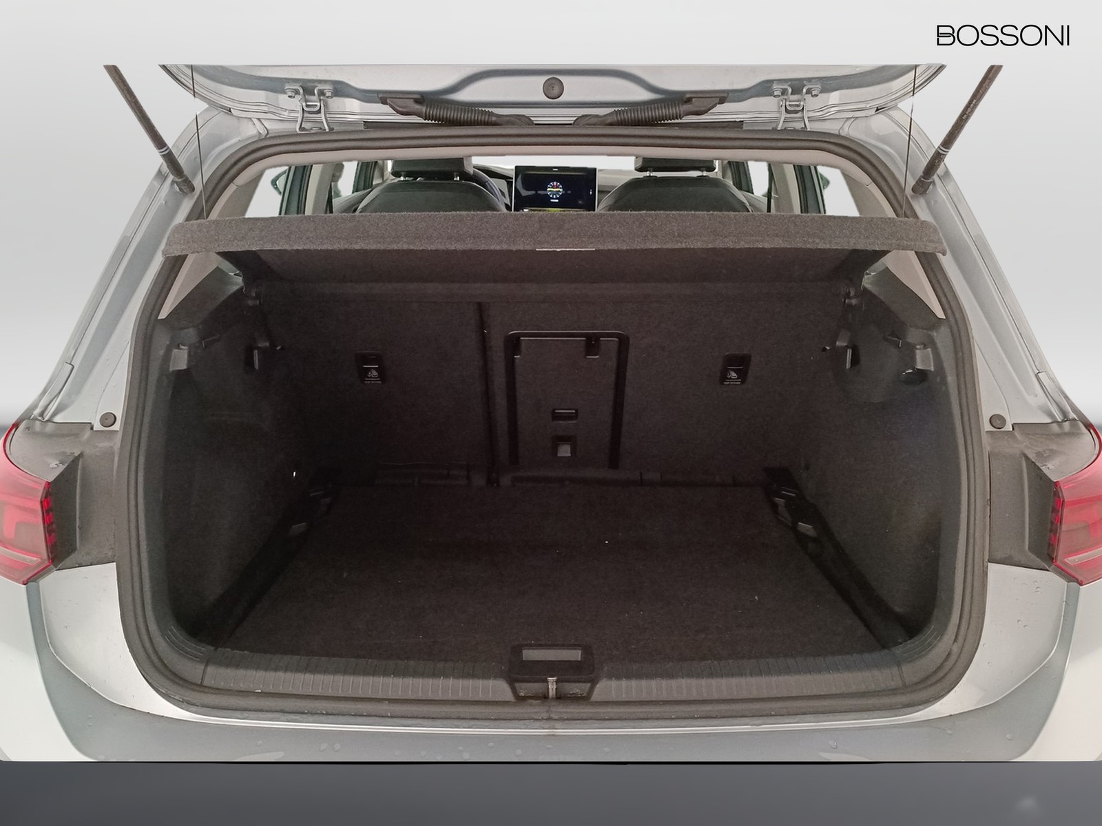 10 - Volkswagen Golf 2.0 tdi scr 150cv style dsg