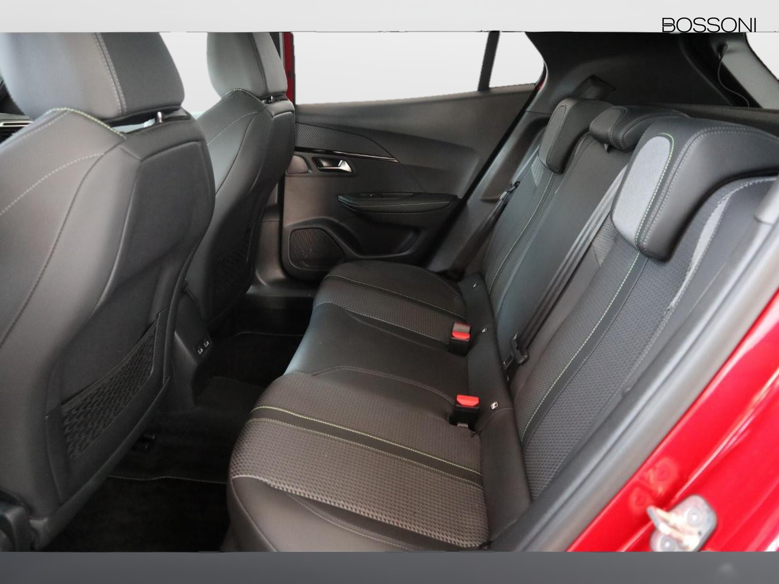 8 - Peugeot 2008 1.2 puretech 130cv gt eat s&s