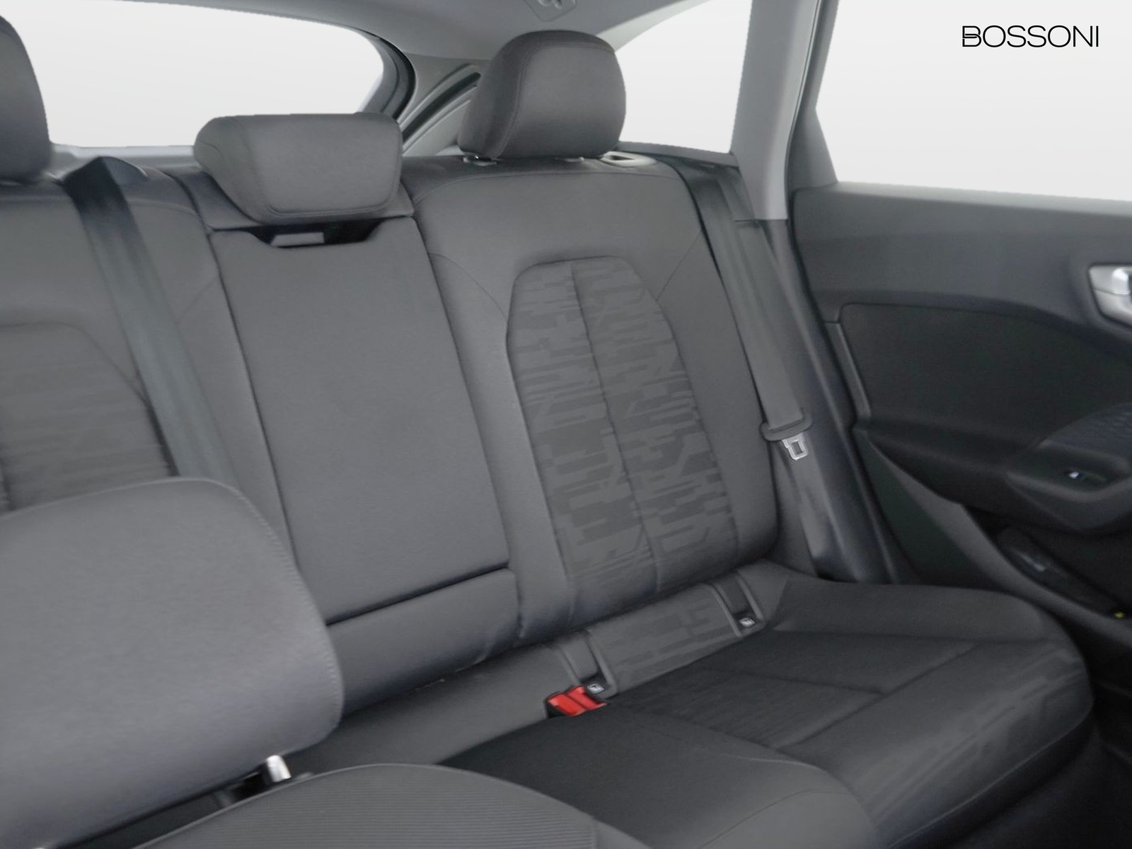21 - Audi A5 avant 2.0 tdi mhev+ 204cv business advanced