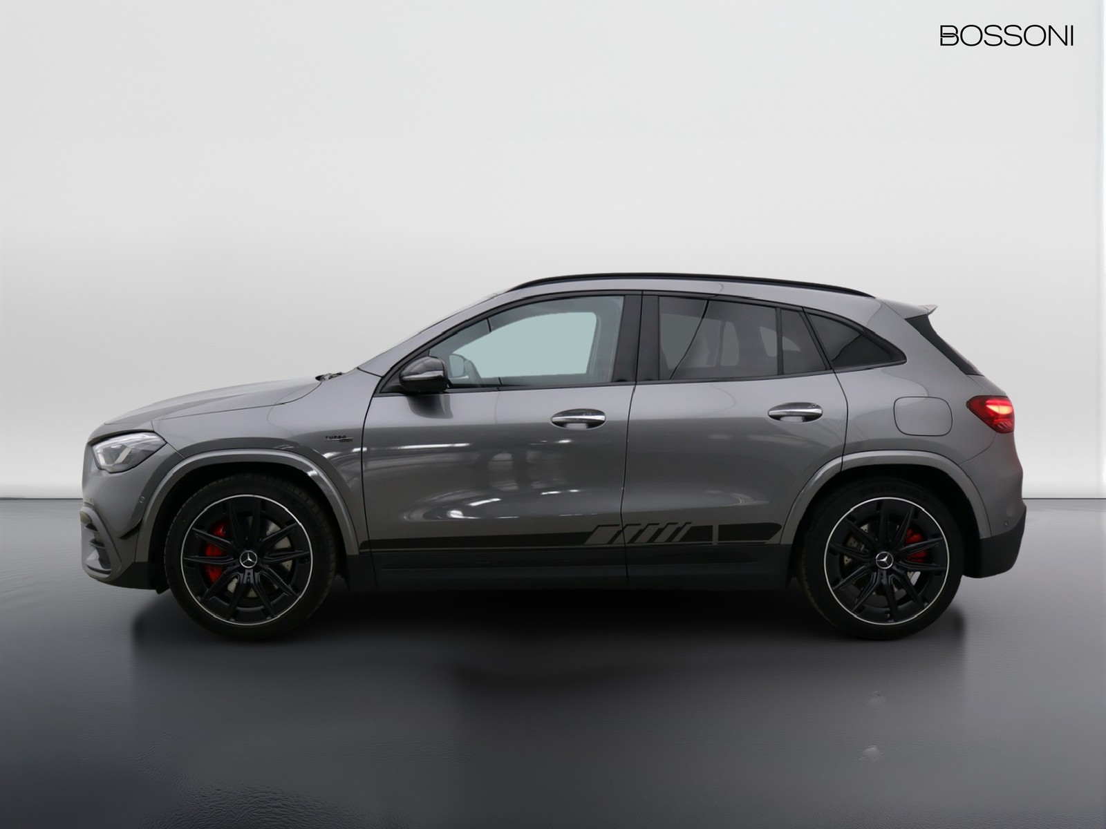 3 - AMG GLA amg 35 amg line advanced 4matic 8g-dct