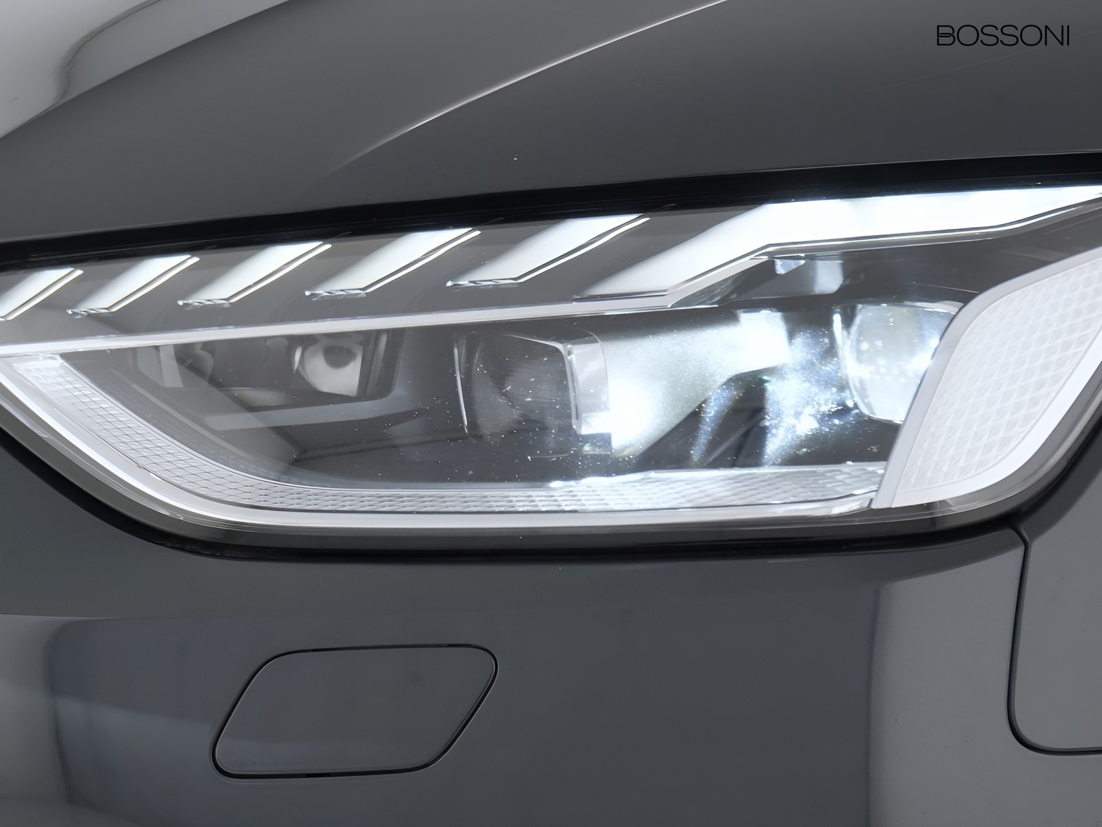 6 - Audi A4 avant 30 2.0 tdi mhev 136cv business advanced s tronic
