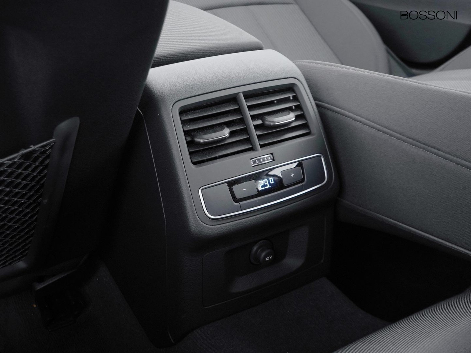 27 - Audi A4 avant 30 2.0 tdi mhev 136cv business advanced s tronic