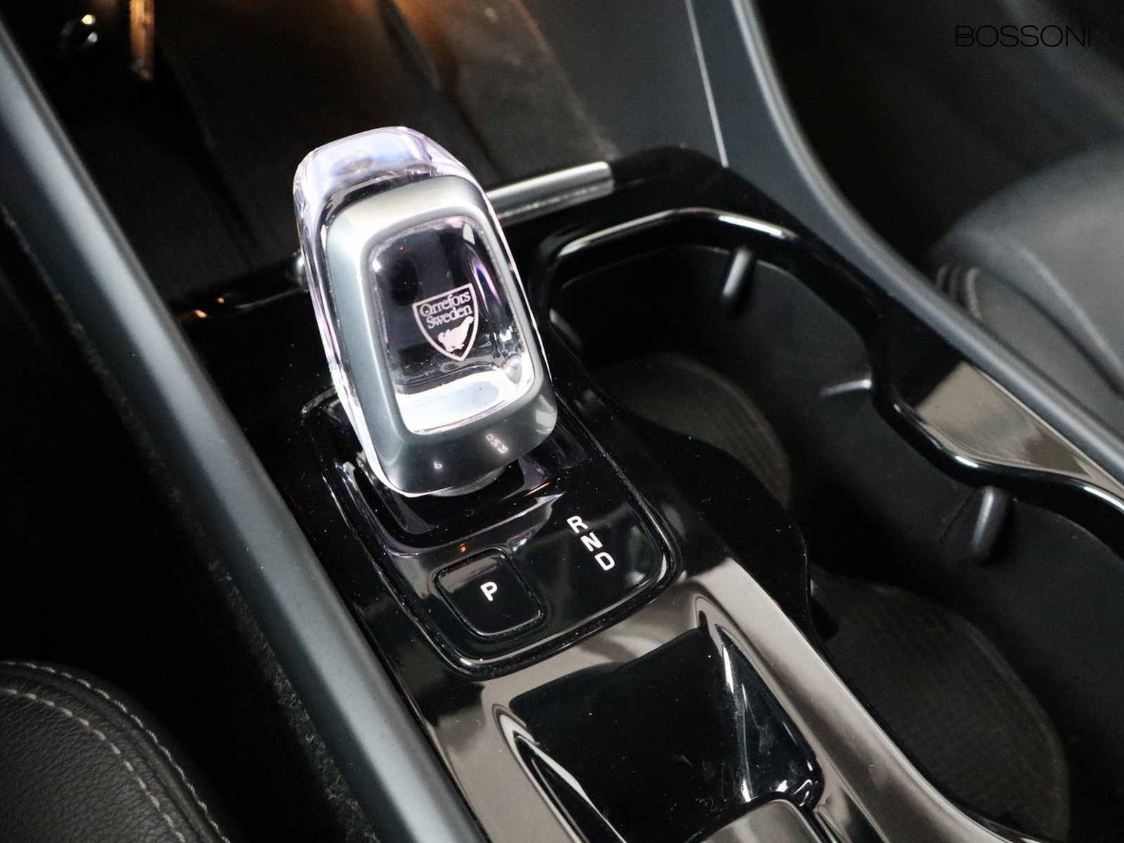 14 - Volvo XC40 1.5 t4 recharge plug-in-hybrid inscription geartronic my21