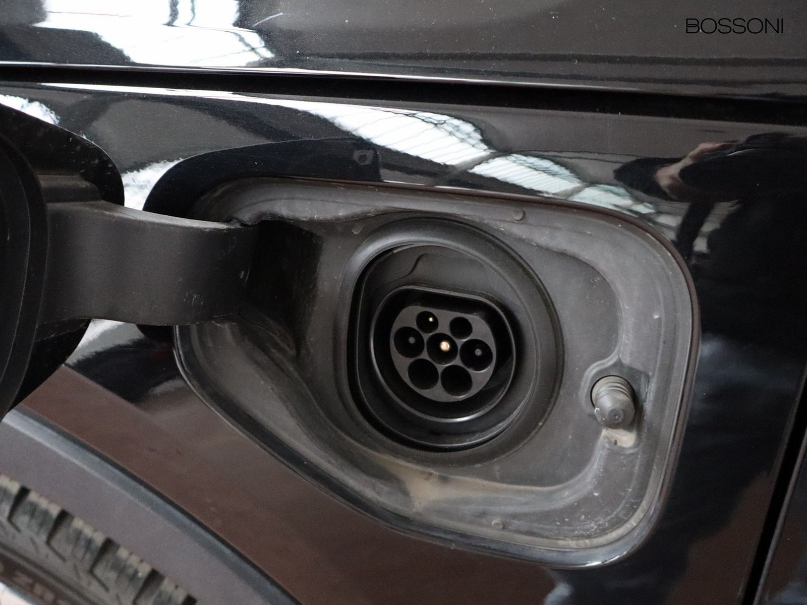 17 - Volvo XC40 1.5 t4 recharge plug-in-hybrid inscription geartronic my21