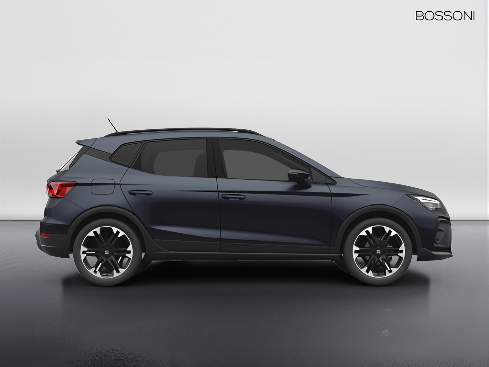 4 - Seat Arona 1.0 ecotsi 95cv black edition