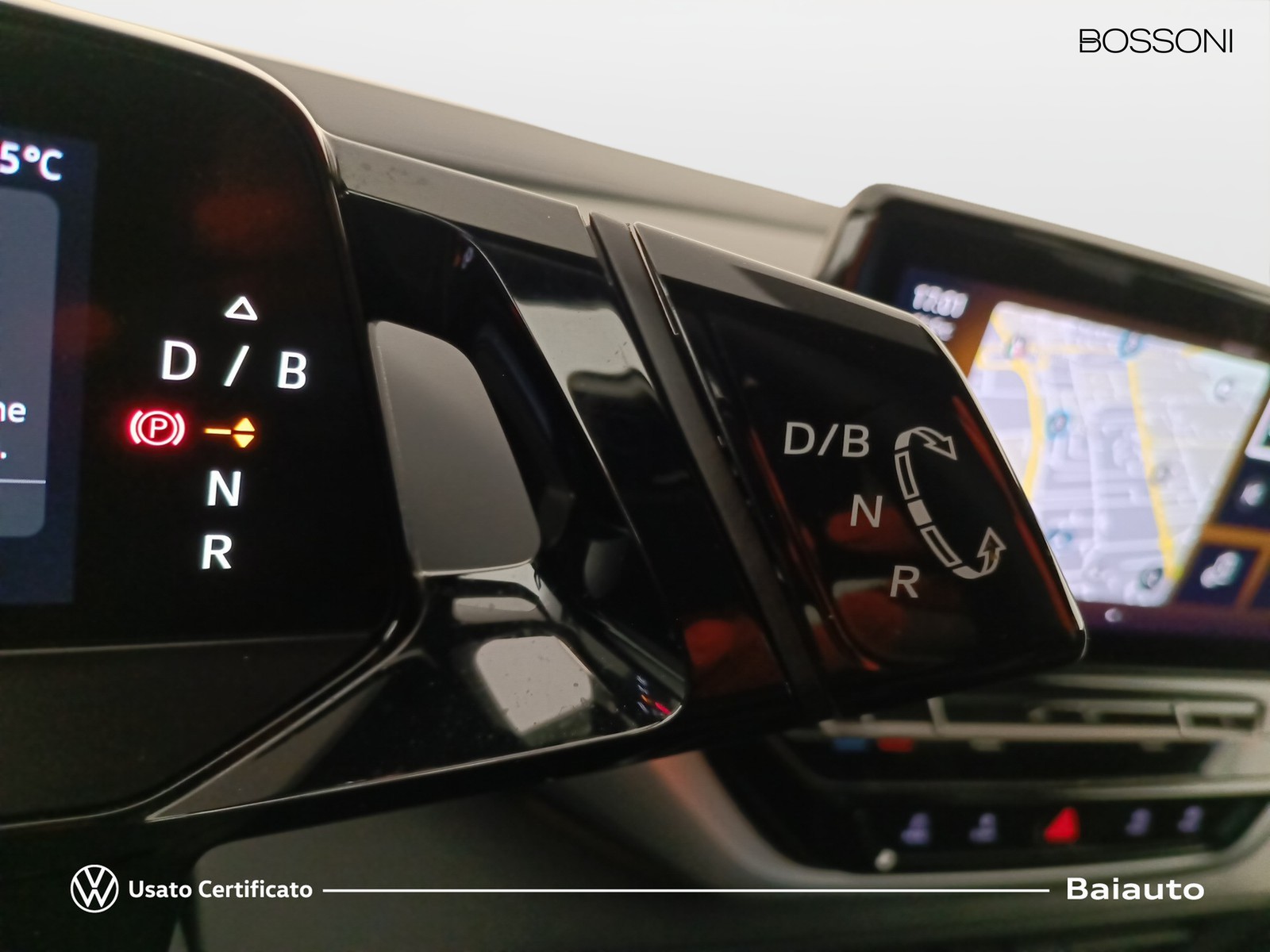 10 - Volkswagen ID.4 77kwh pro 4motion