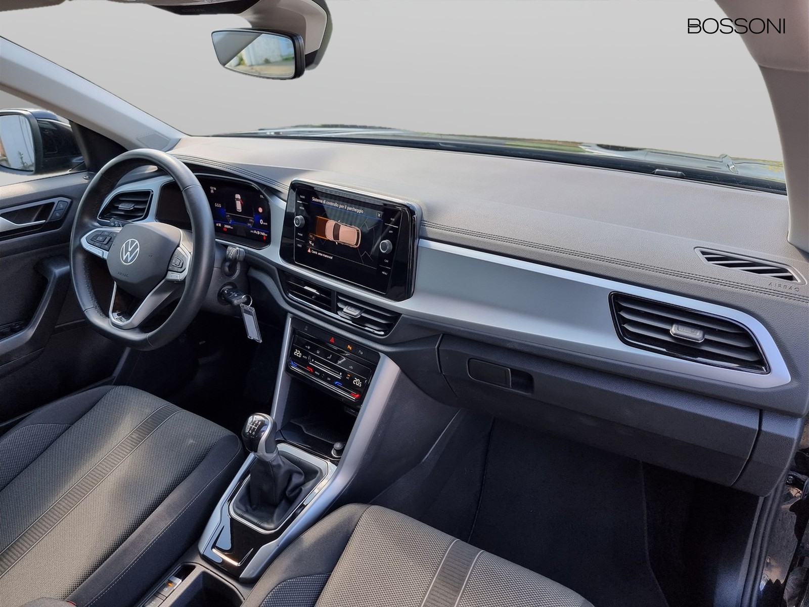 11 - Volkswagen T-Roc 2.0 tdi scr 115cv life