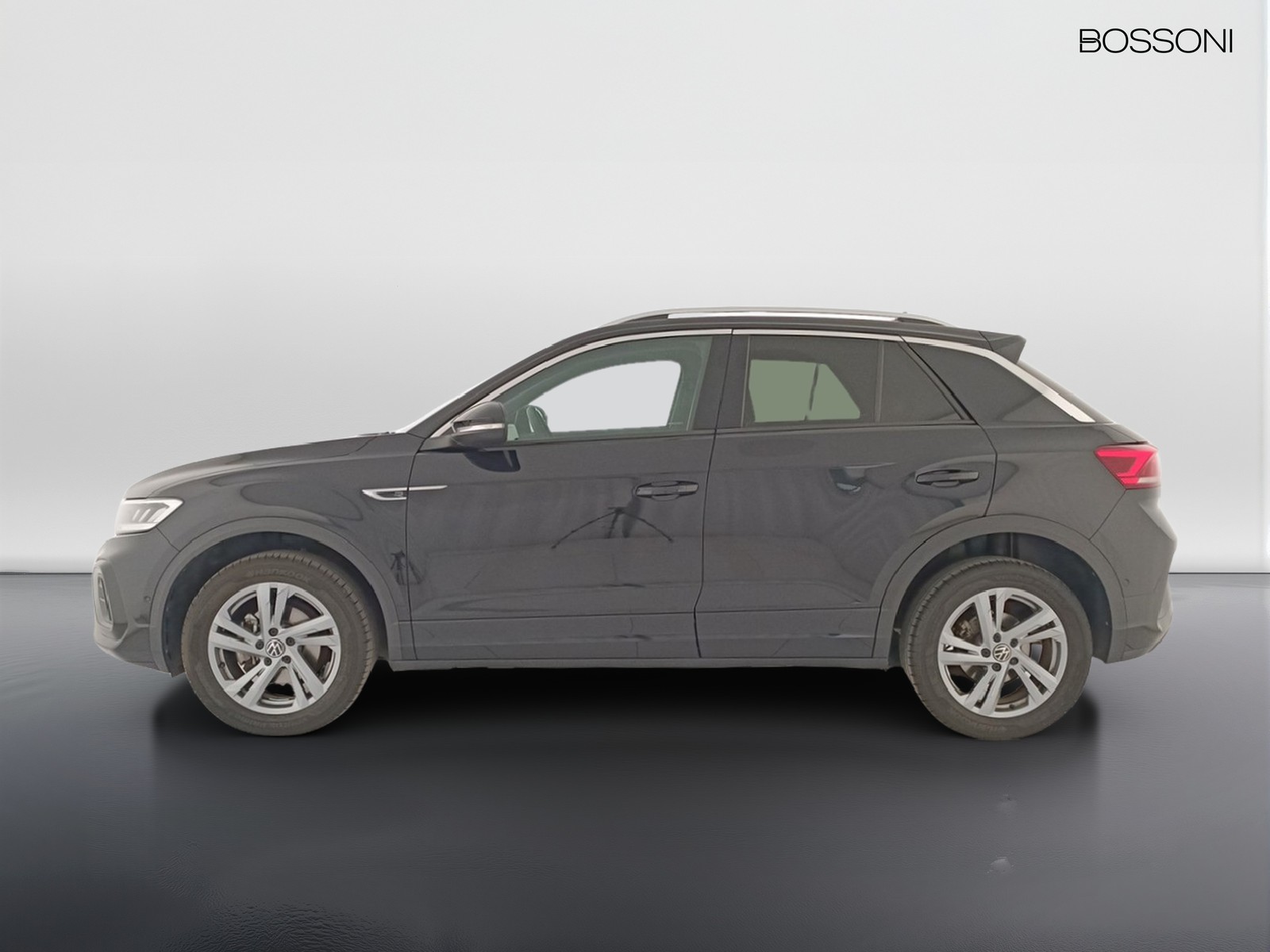 3 - Volkswagen T-Roc 1.5 tsi act r line dsg