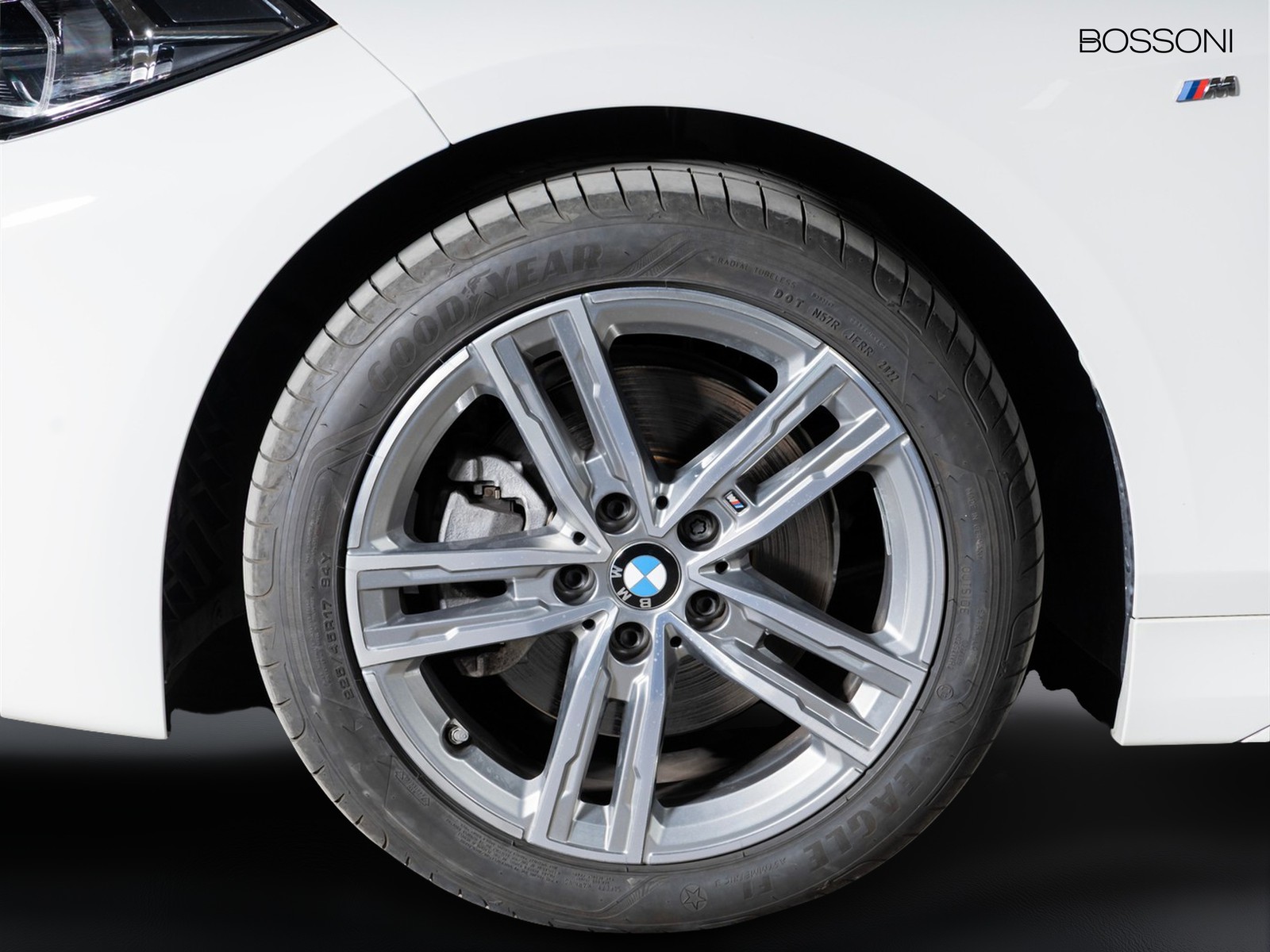 12 - BMW Serie 1 5 porte 116i msport exterior dct