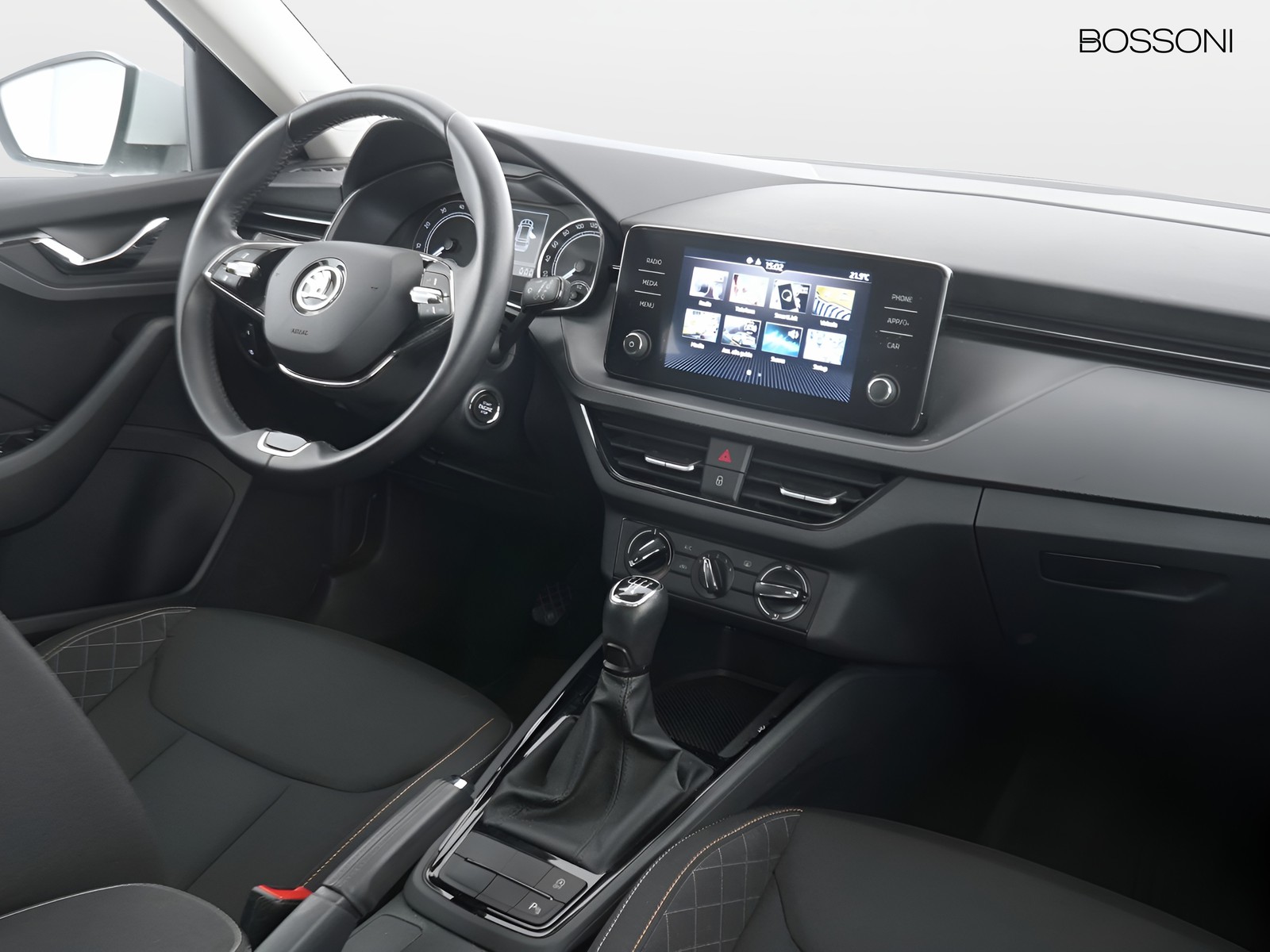 6 - Skoda Kamiq 1.0 tsi 95cv ambition