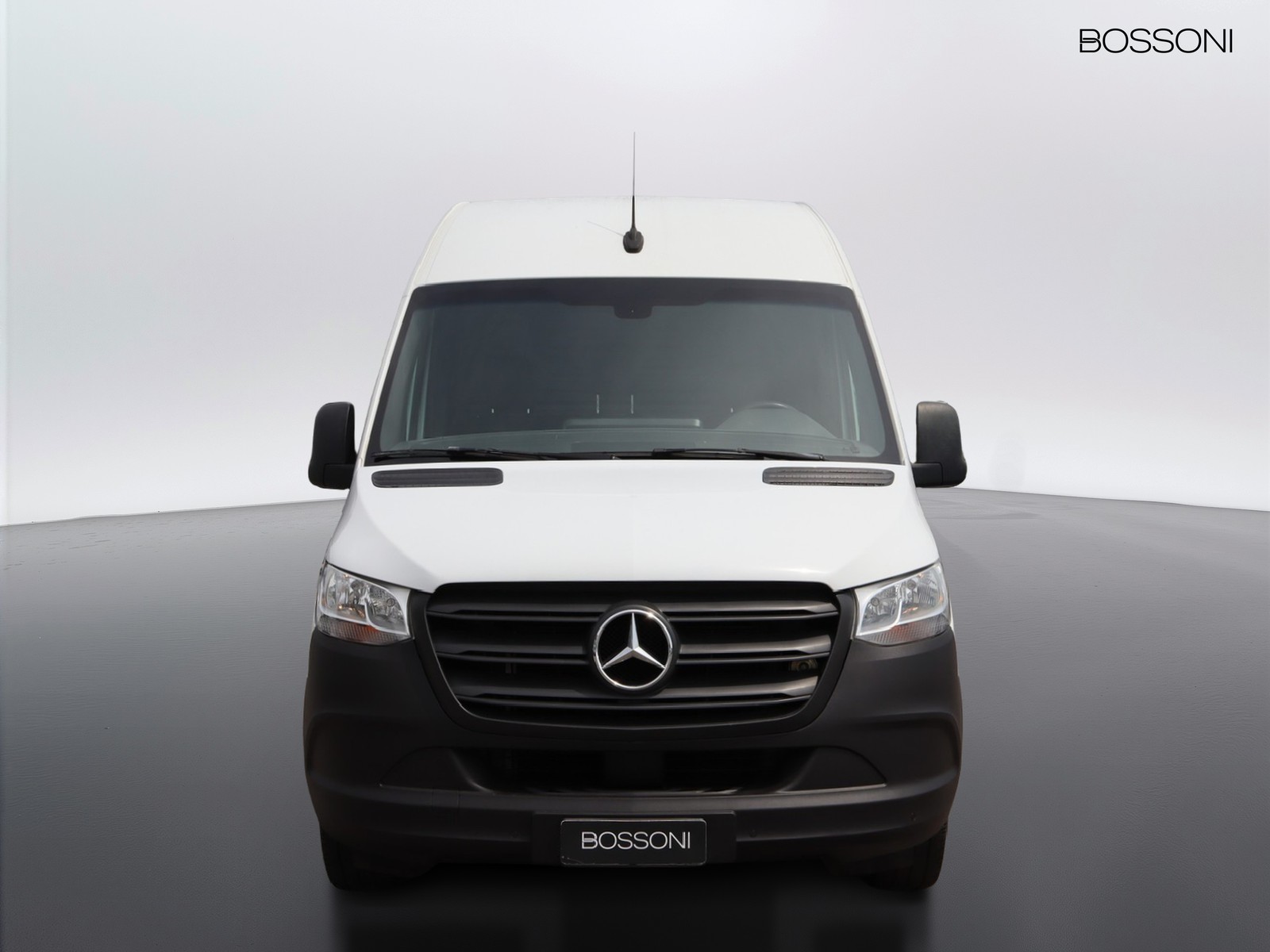 2 - Mercedes Vans Sprinter 315 2.0 cdi f 37/35 rwd h2