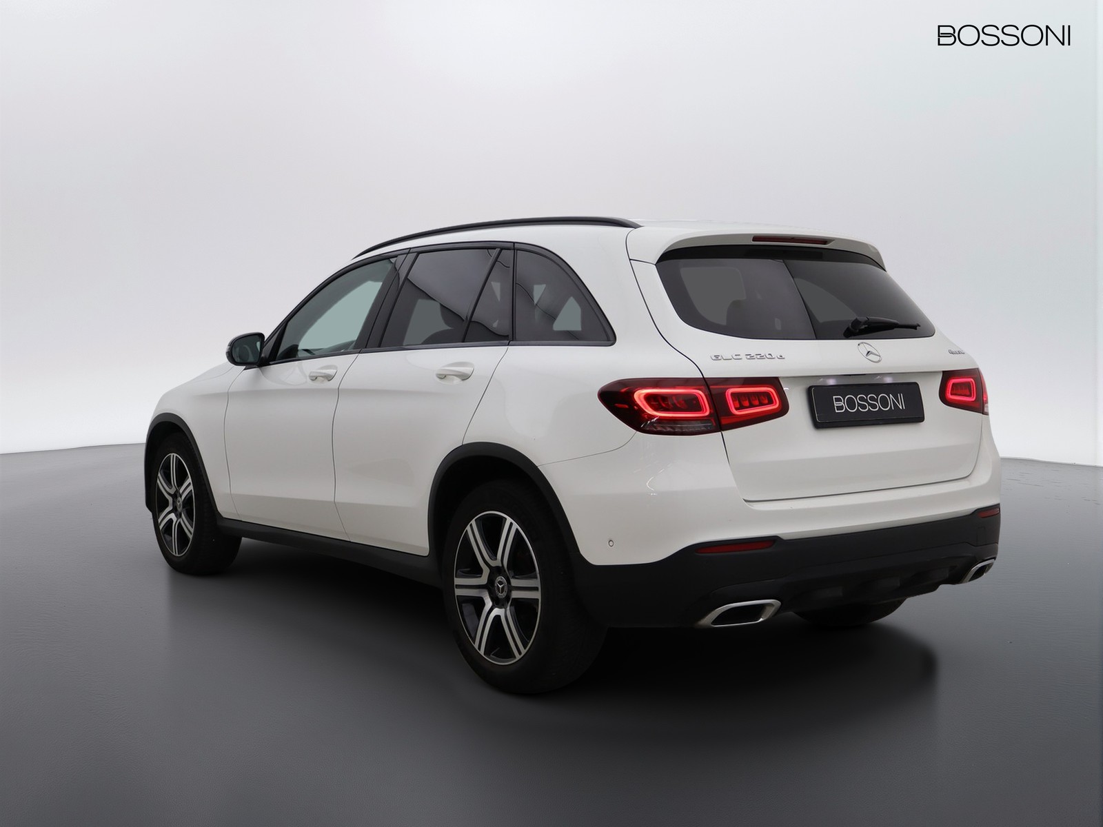 5 - Mercedes GLC suv 220 d sport 4matic 9g-tronic plus