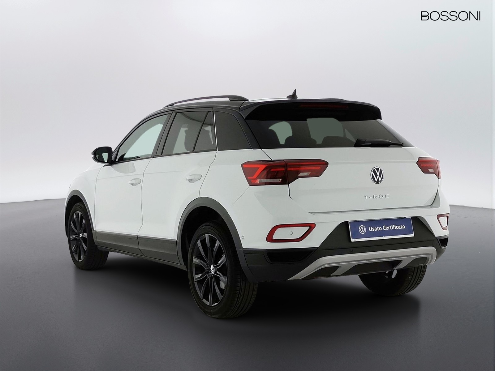 4 - Volkswagen T-Roc 1.0 tsi 110cv style