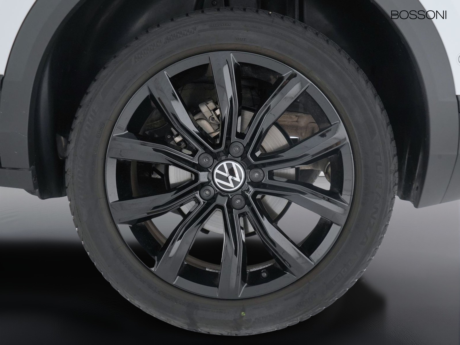 12 - Volkswagen T-Roc 1.0 tsi 110cv style