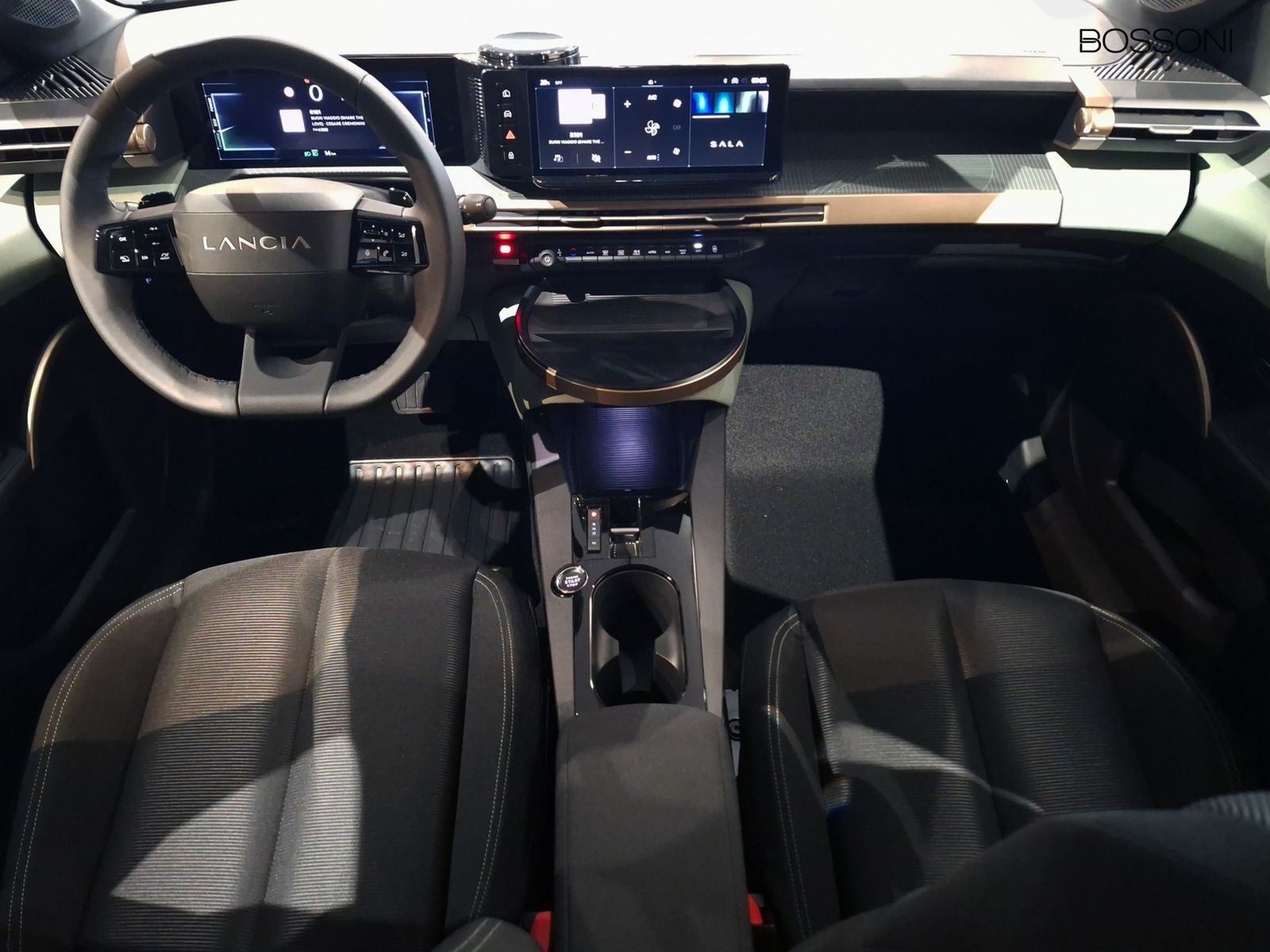 8 - Lancia Ypsilon 1.2 mhev 110cv e-dct