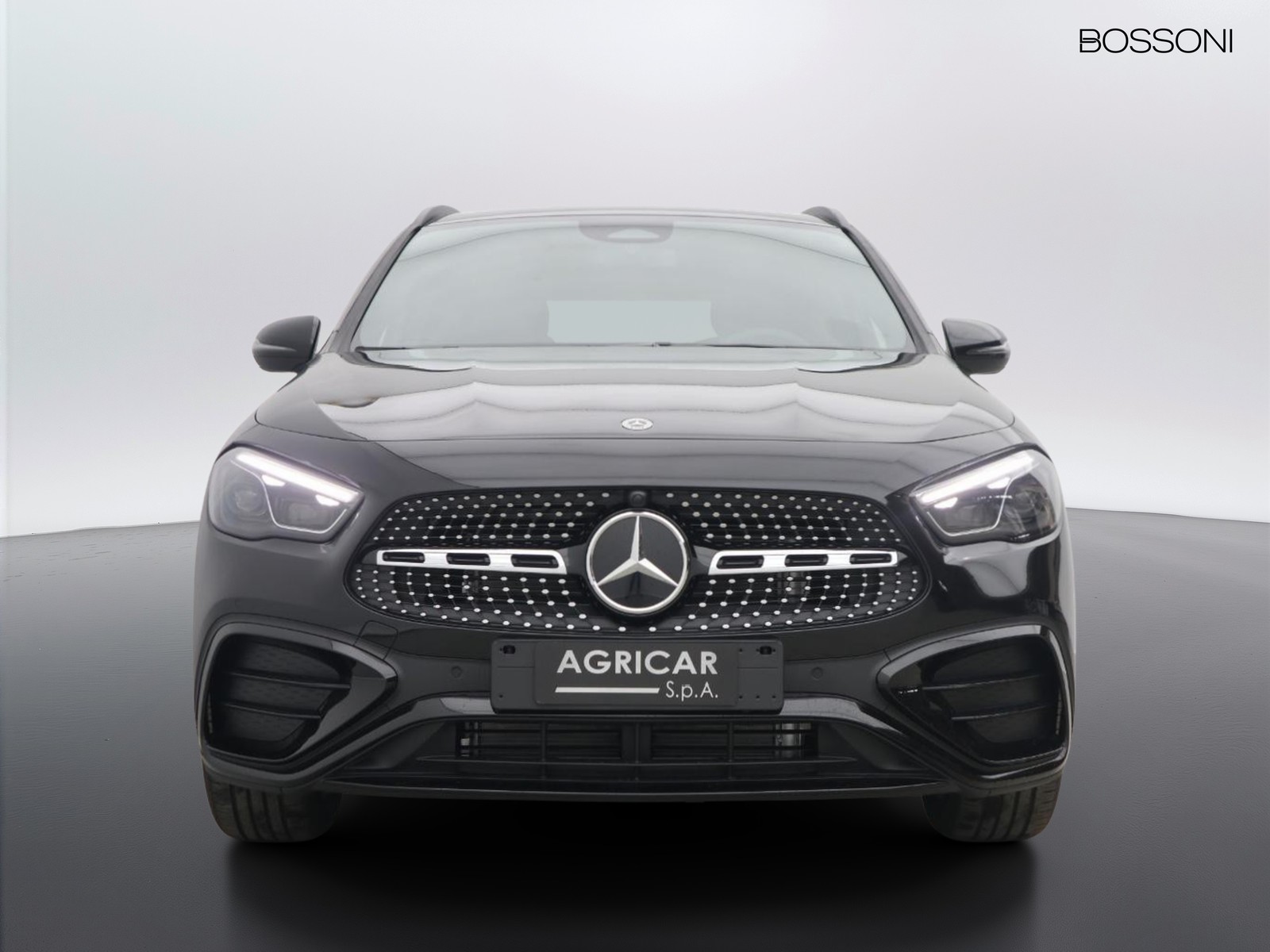 2 - Mercedes GLA 200 d amg line advanced plus 8g-dct