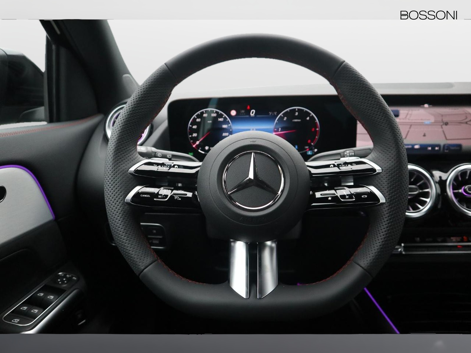 17 - Mercedes GLA 200 d amg line advanced plus 8g-dct