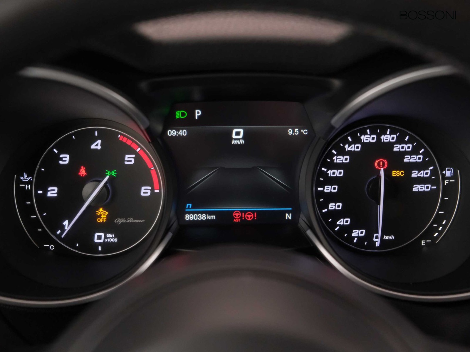 18 - Alfa Romeo Stelvio 2.2 turbo 210cv ti q4 at8