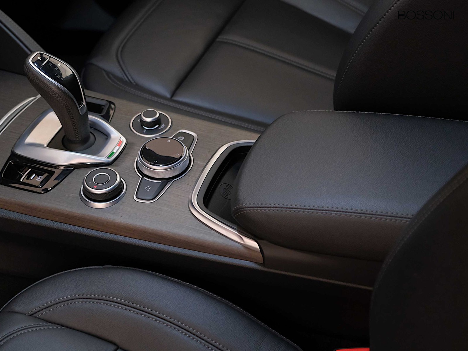 35 - Alfa Romeo Stelvio 2.2 turbo 210cv ti q4 at8