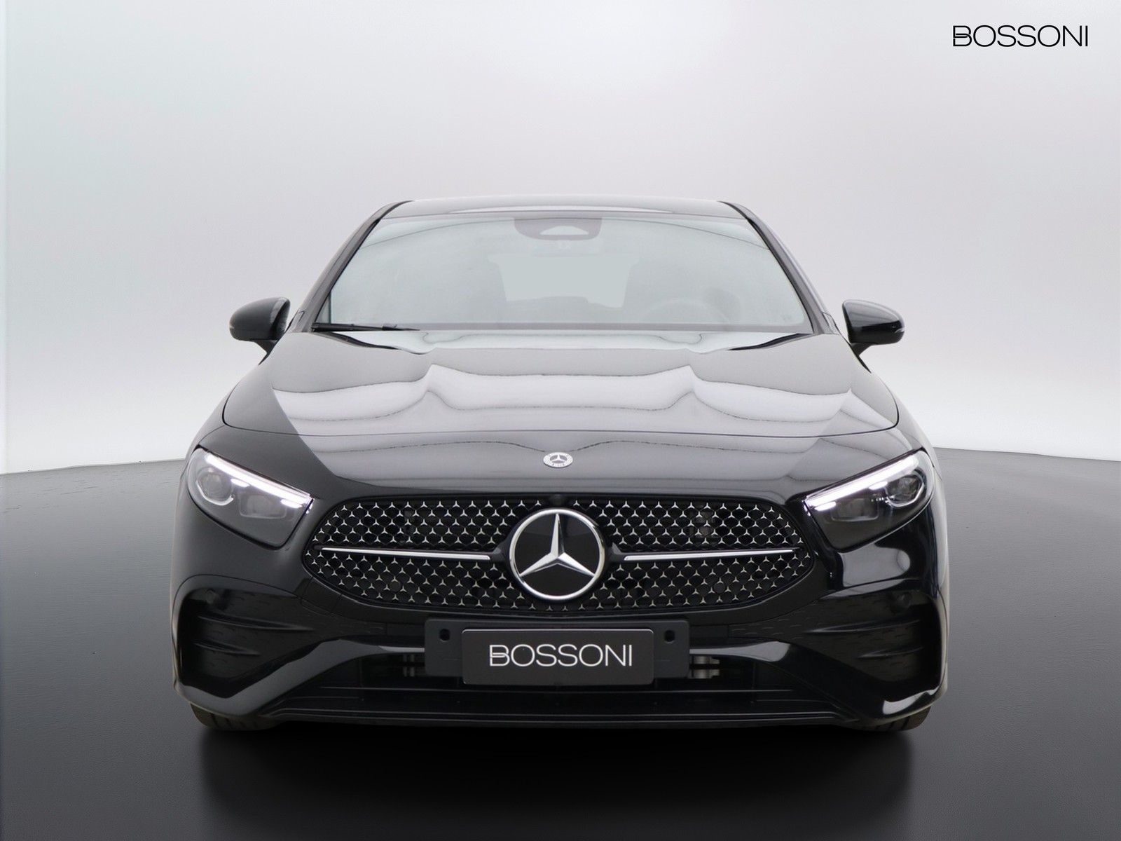 2 - Mercedes Classe A 180 d amg line premium speedshift dct amg 8g