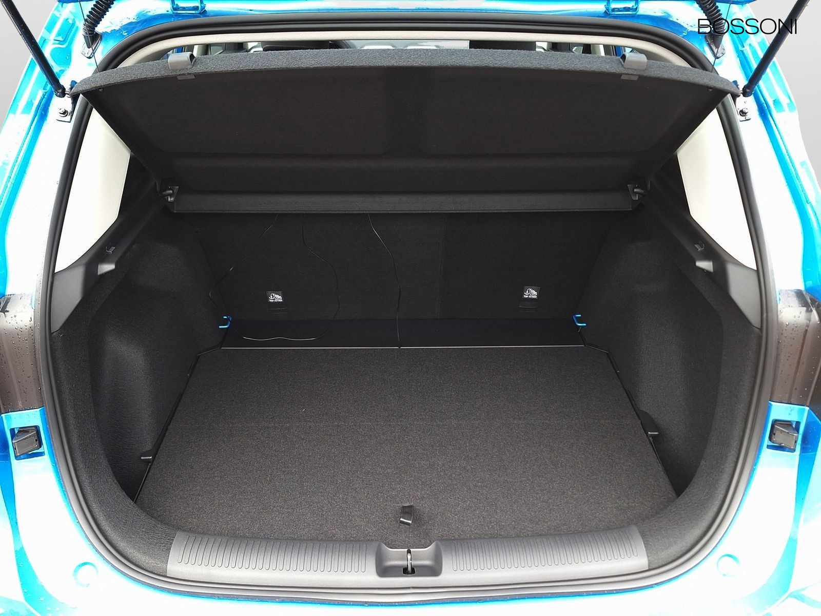 6 - Mg ZS 1.5 hybrid+ comfort auto